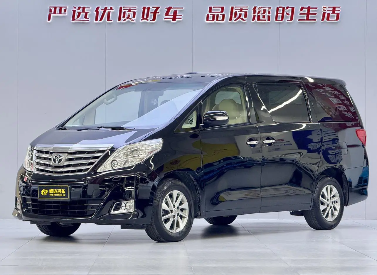 Toyota Alphard (Elfa)  из Китая