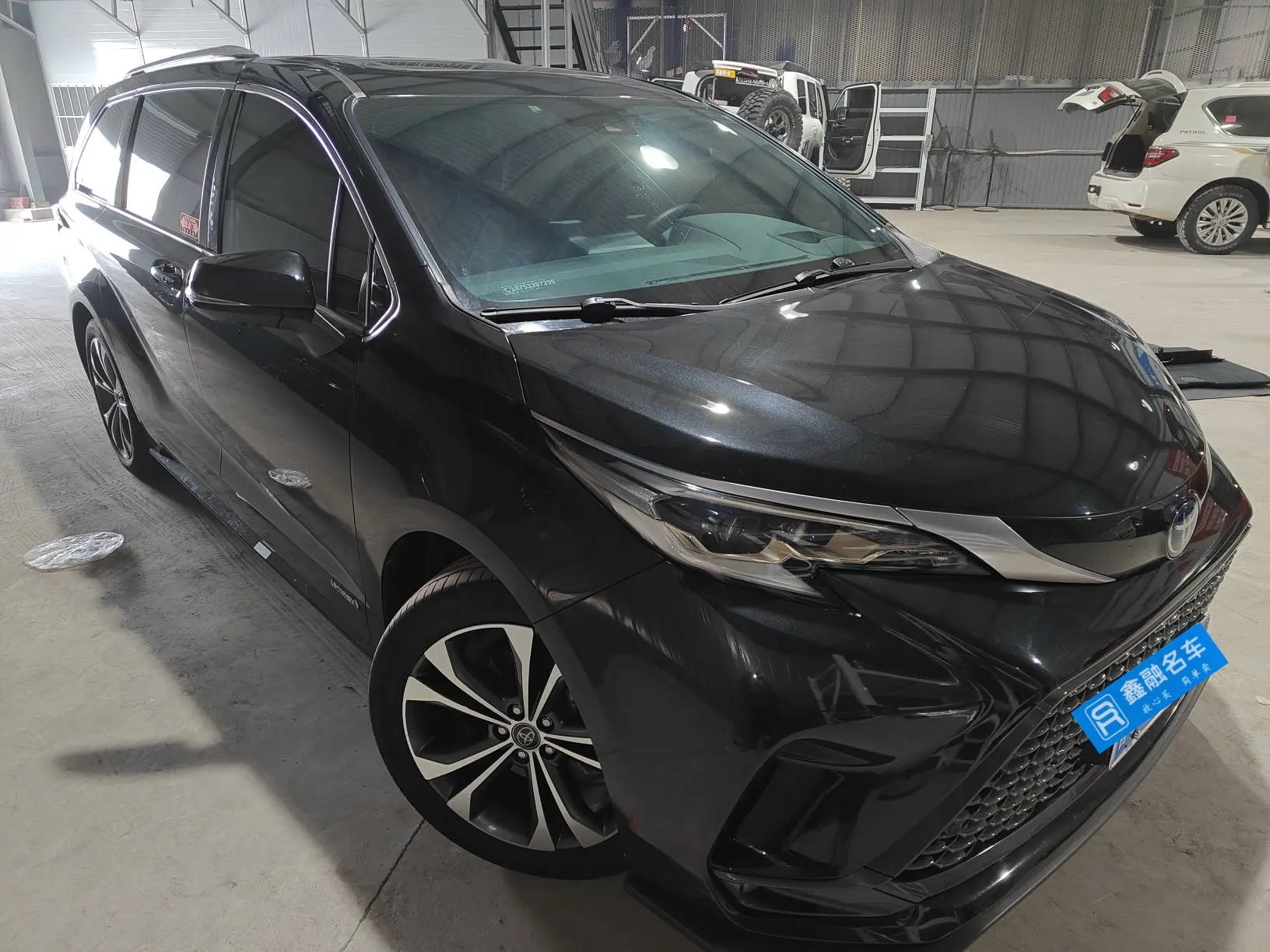 Toyota Granvia  из Китая