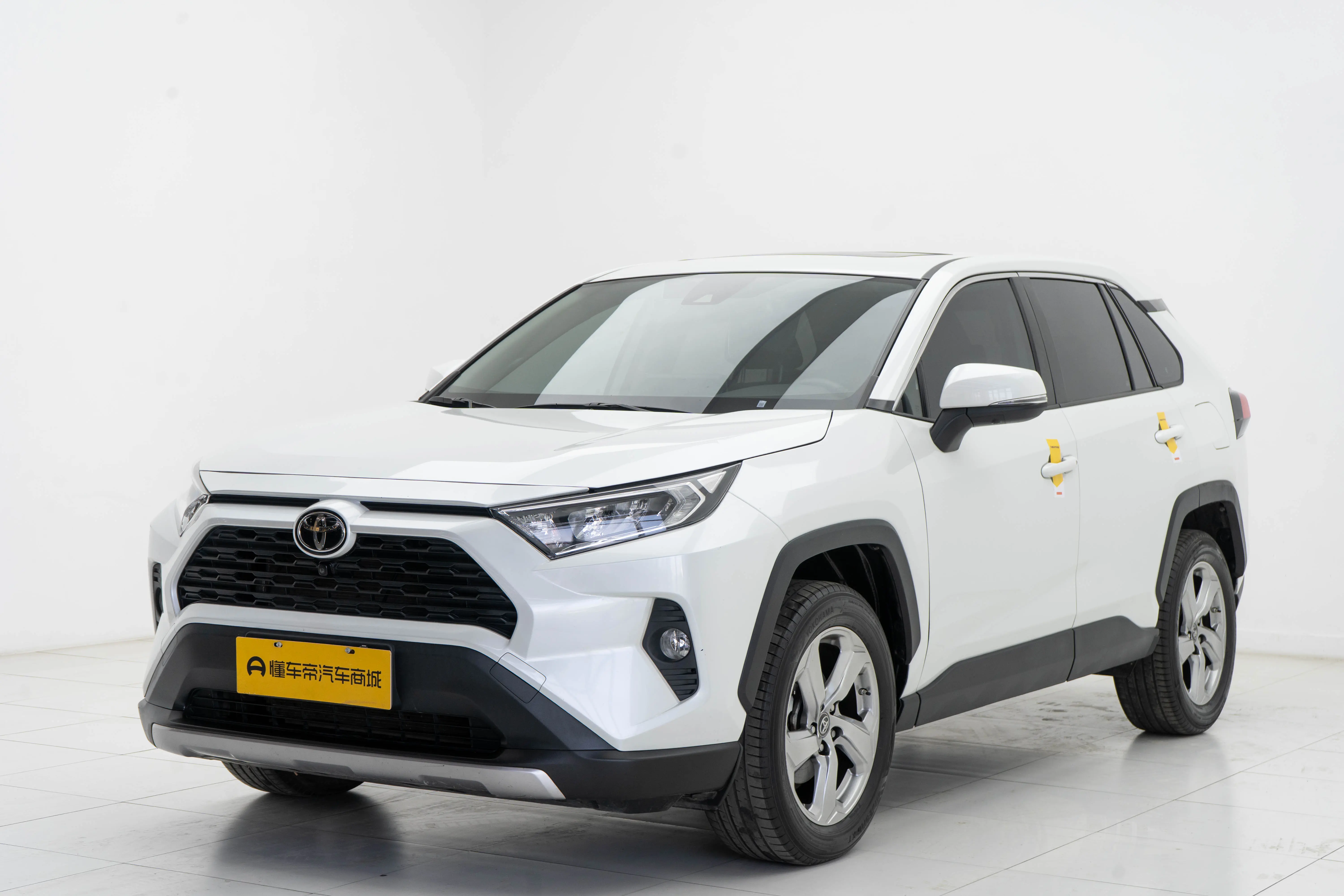 Toyota RAV4  из Китая