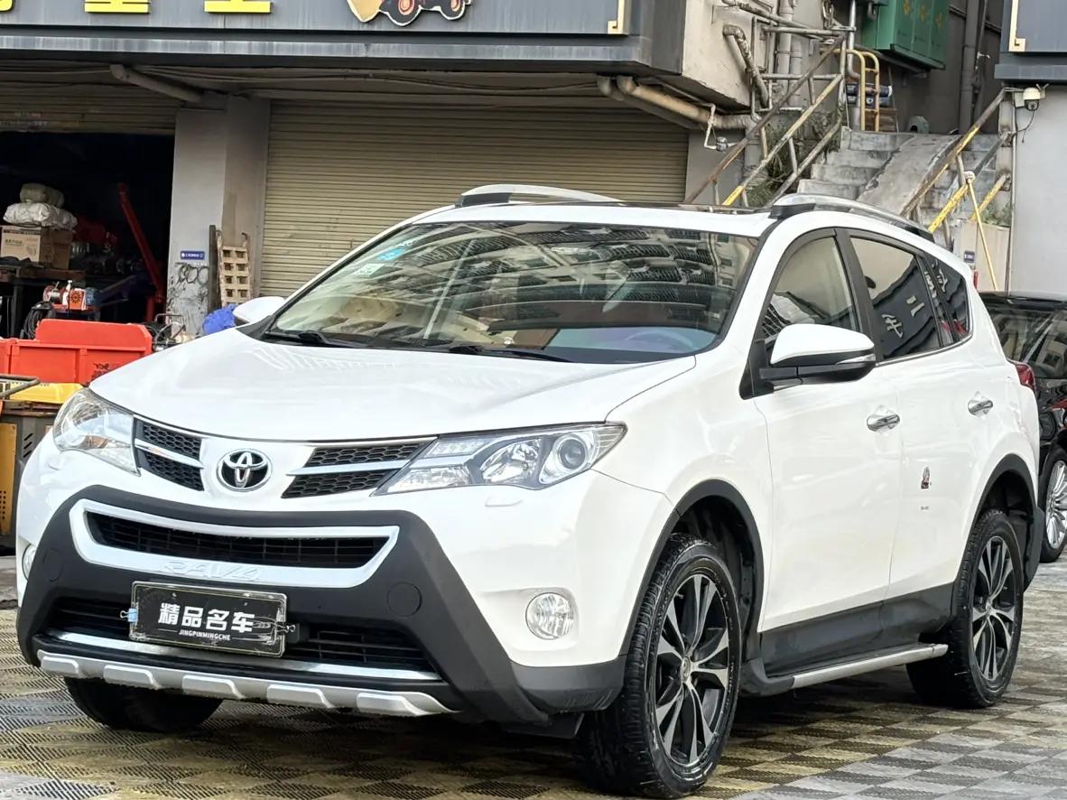 Toyota RAV4  из Китая