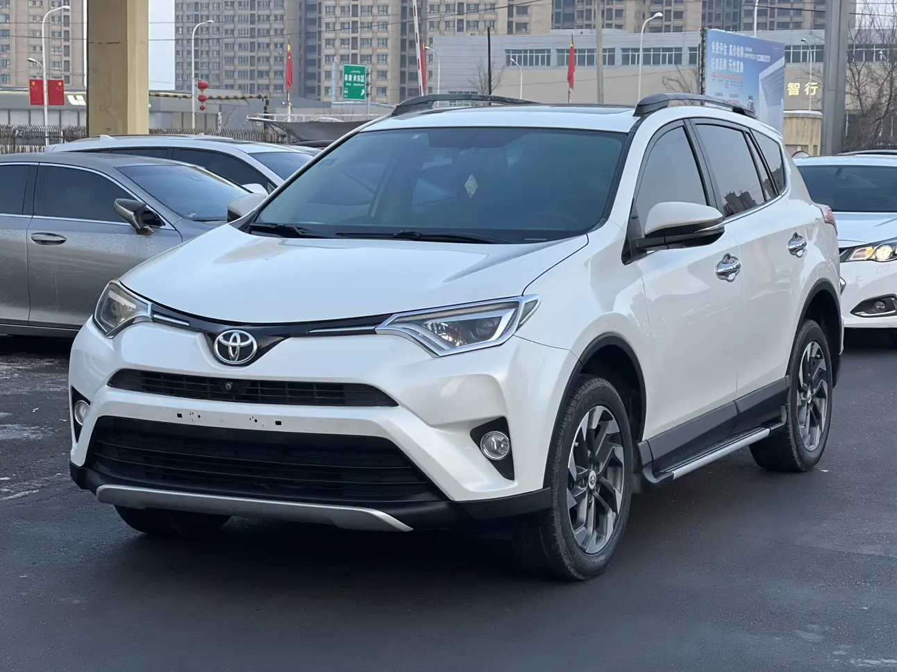 Toyota RAV4  из Китая