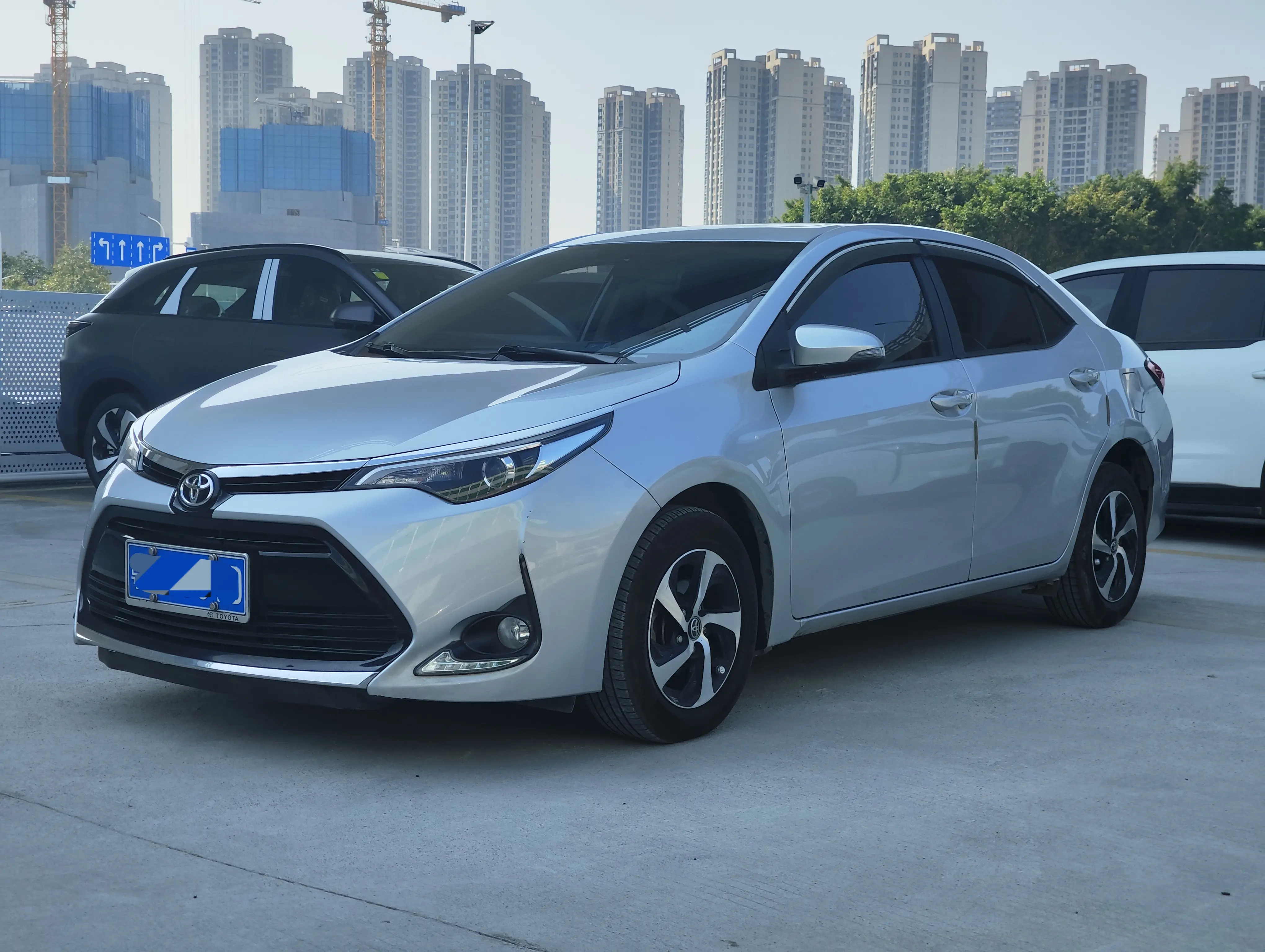 Toyota Levin (Lei Ling)  из Китая