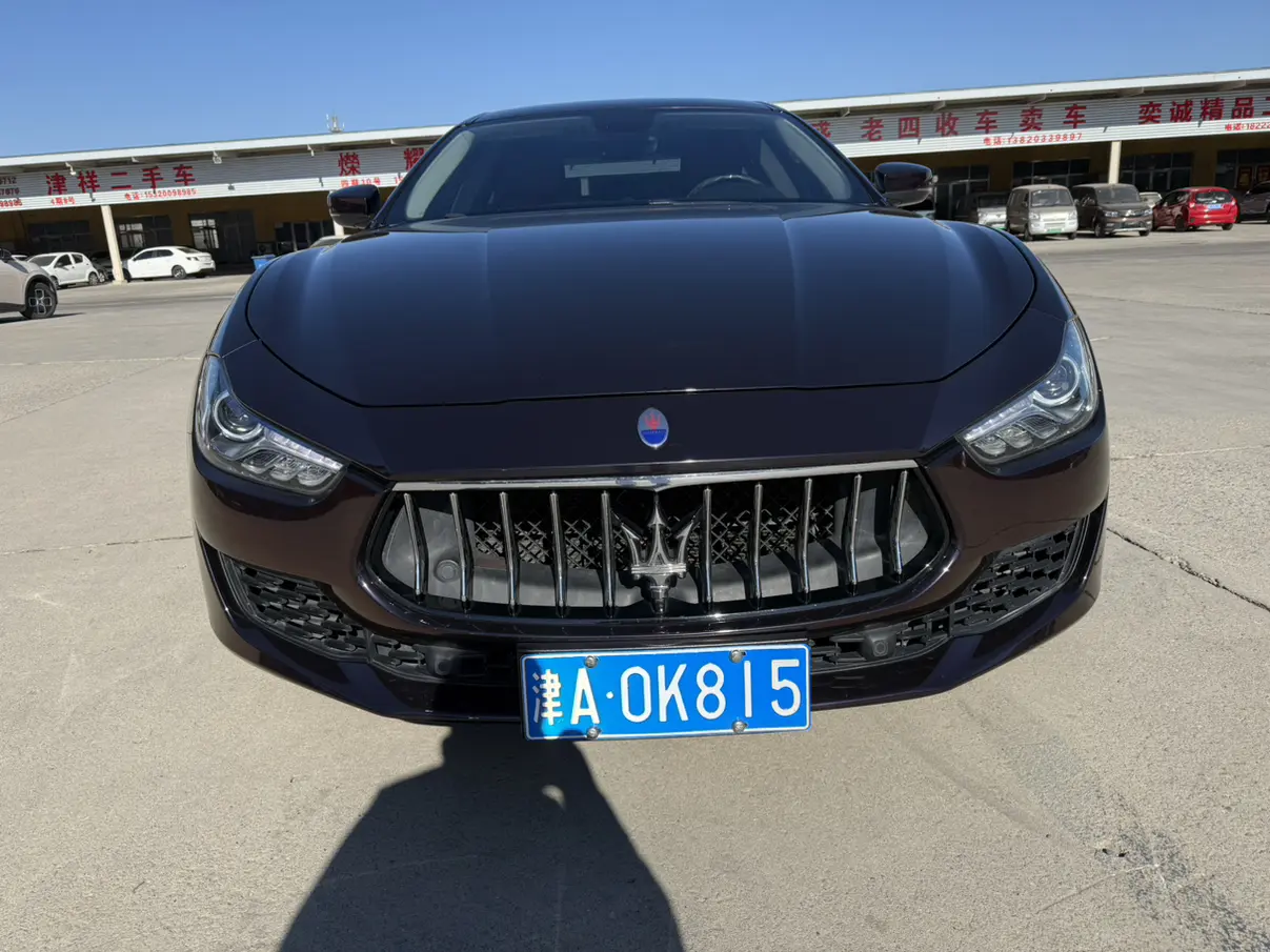 Maserati Ghibli  из Китая