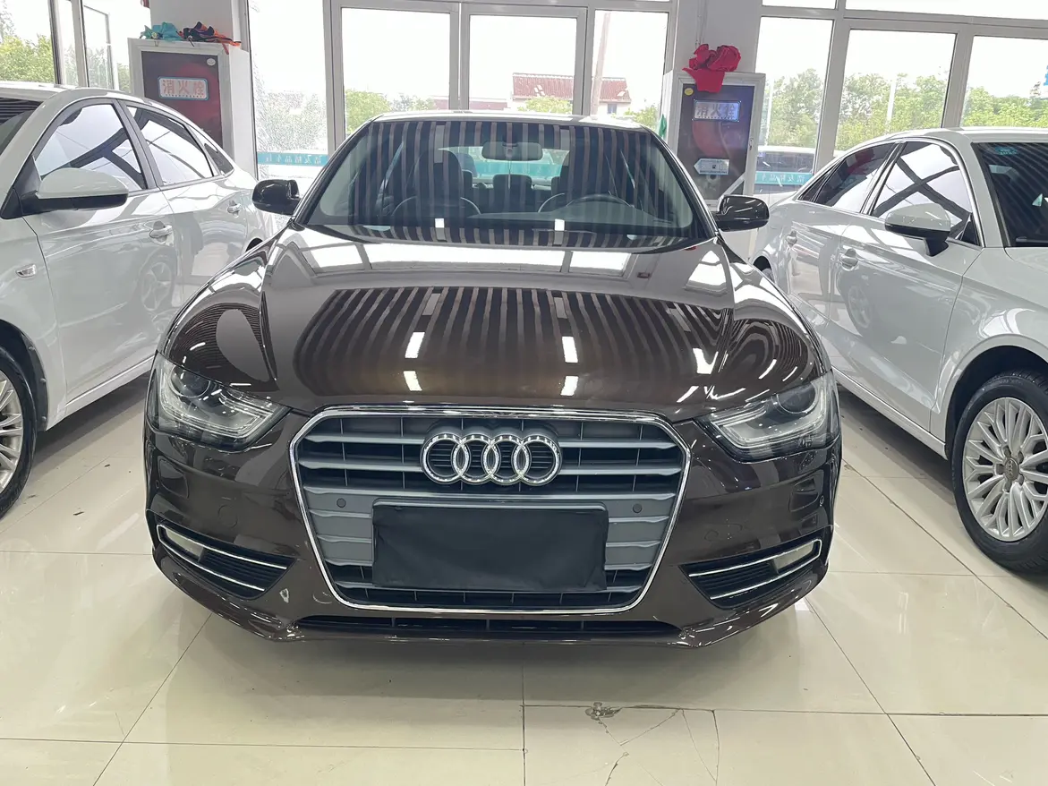 Audi A4L  из Китая