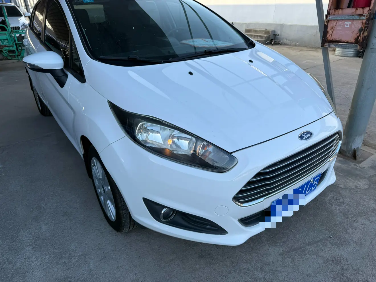 Ford Carnival  из Китая