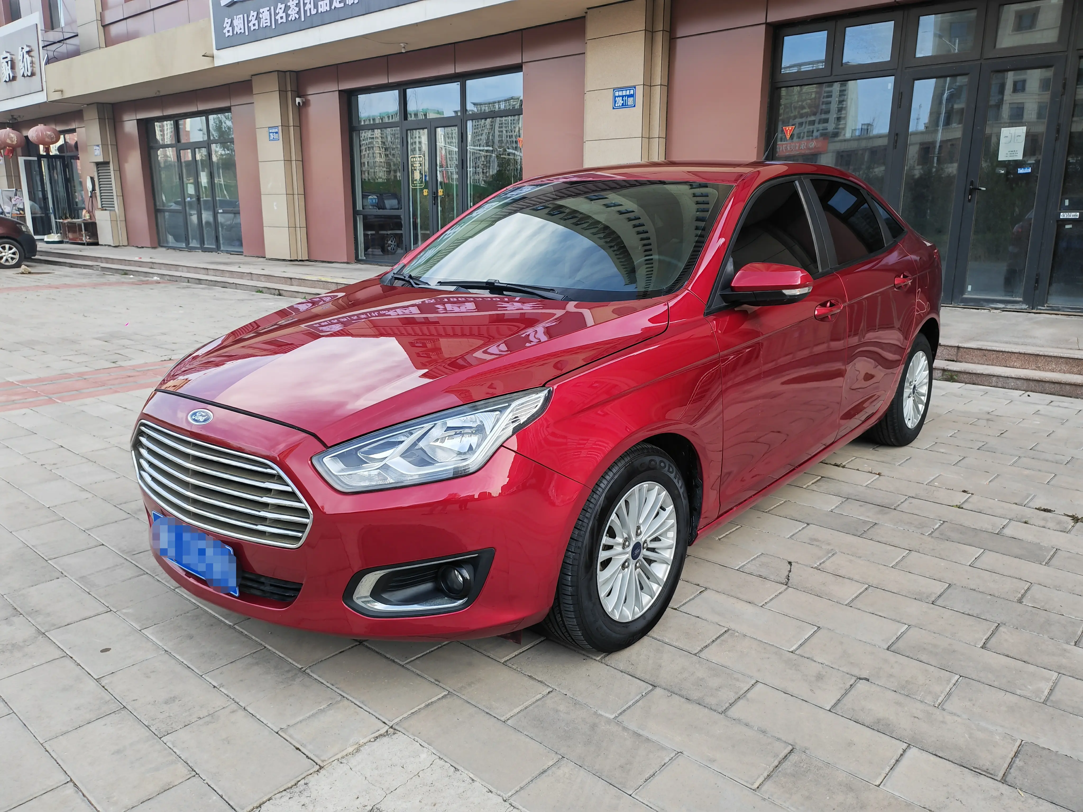 Ford Forrest  из Китая