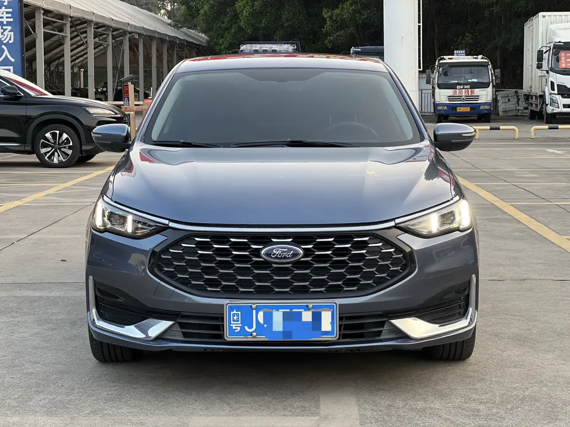 Ford Forrest  из Китая