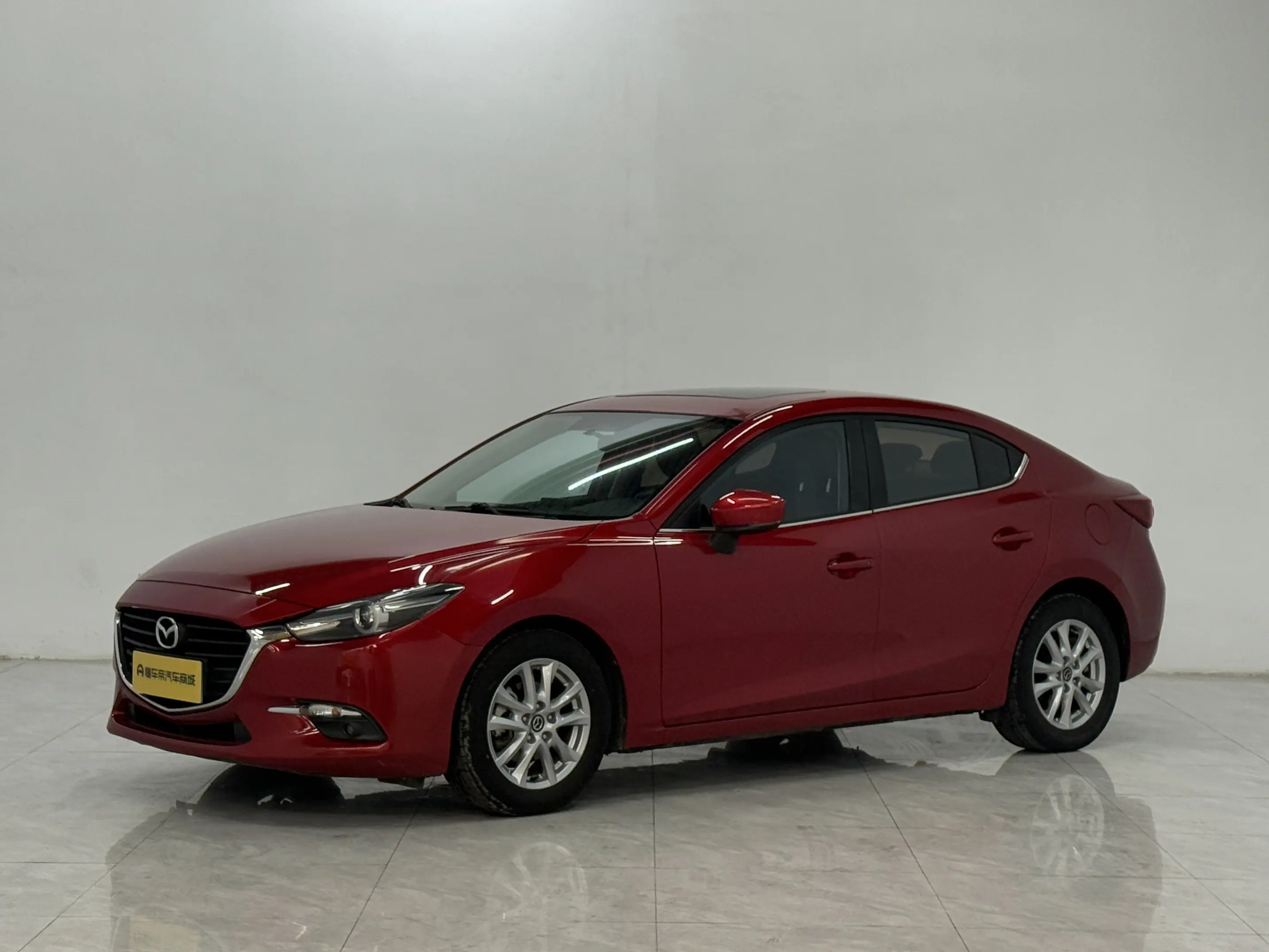 Mazda Axela (Mazda3)  из Китая