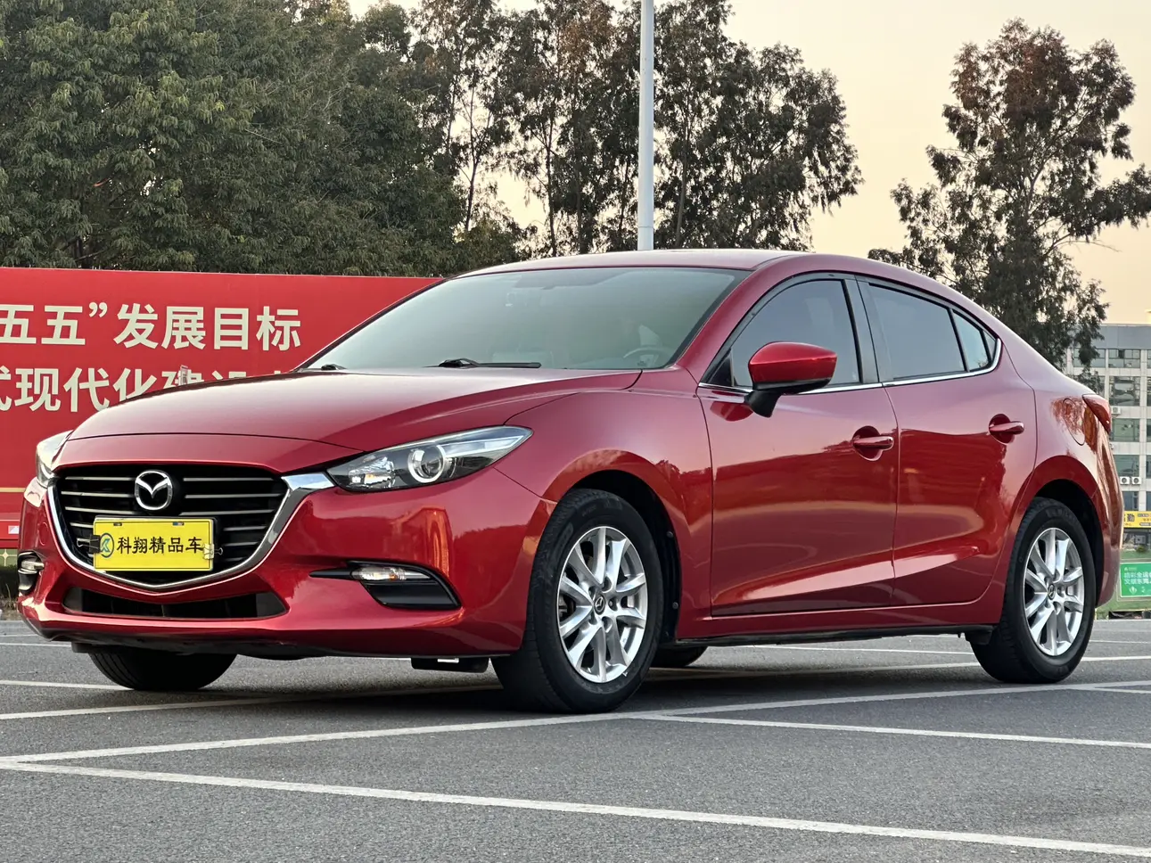 Mazda Axela (Mazda3)  из Китая