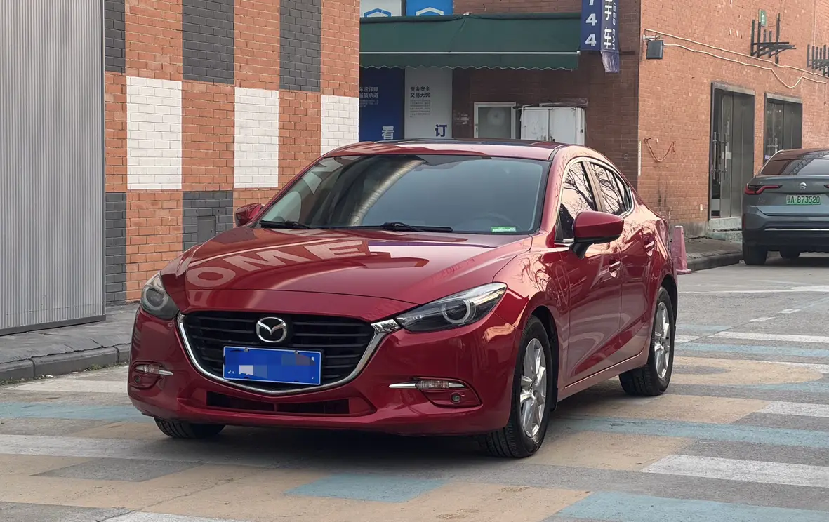 Mazda Axela