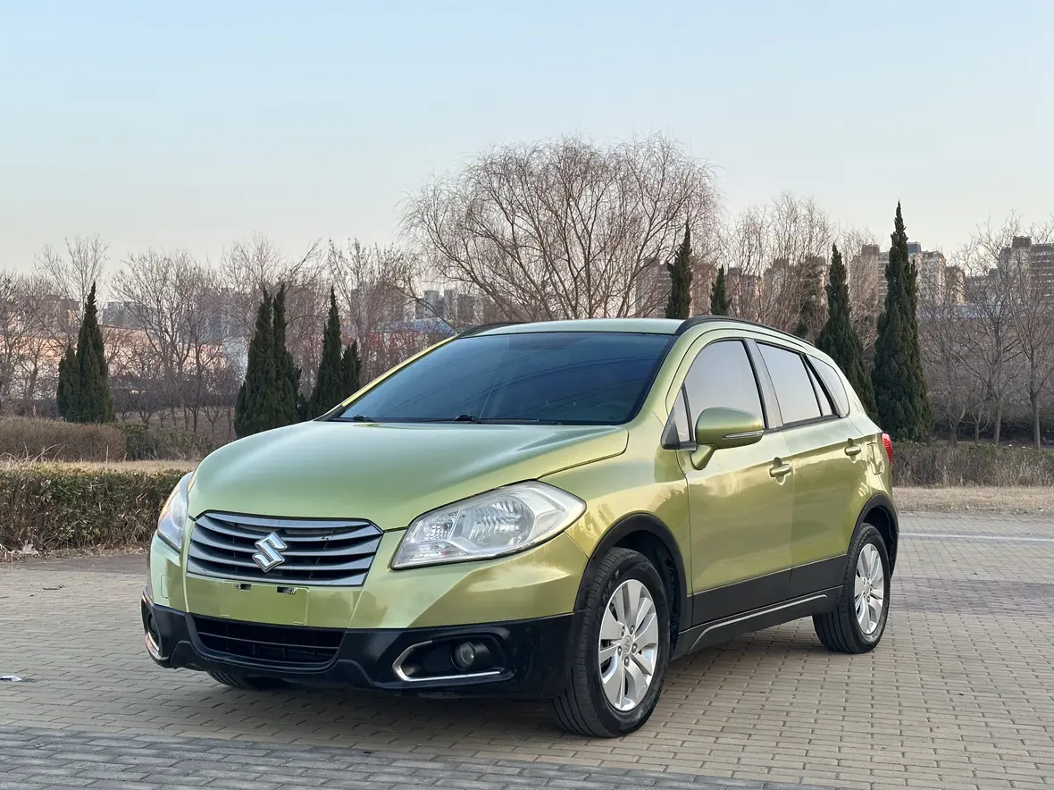 Suzuki Feng Yu  из Китая