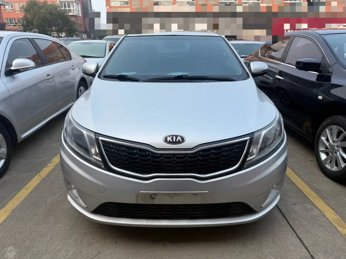 Kia K2  из Китая