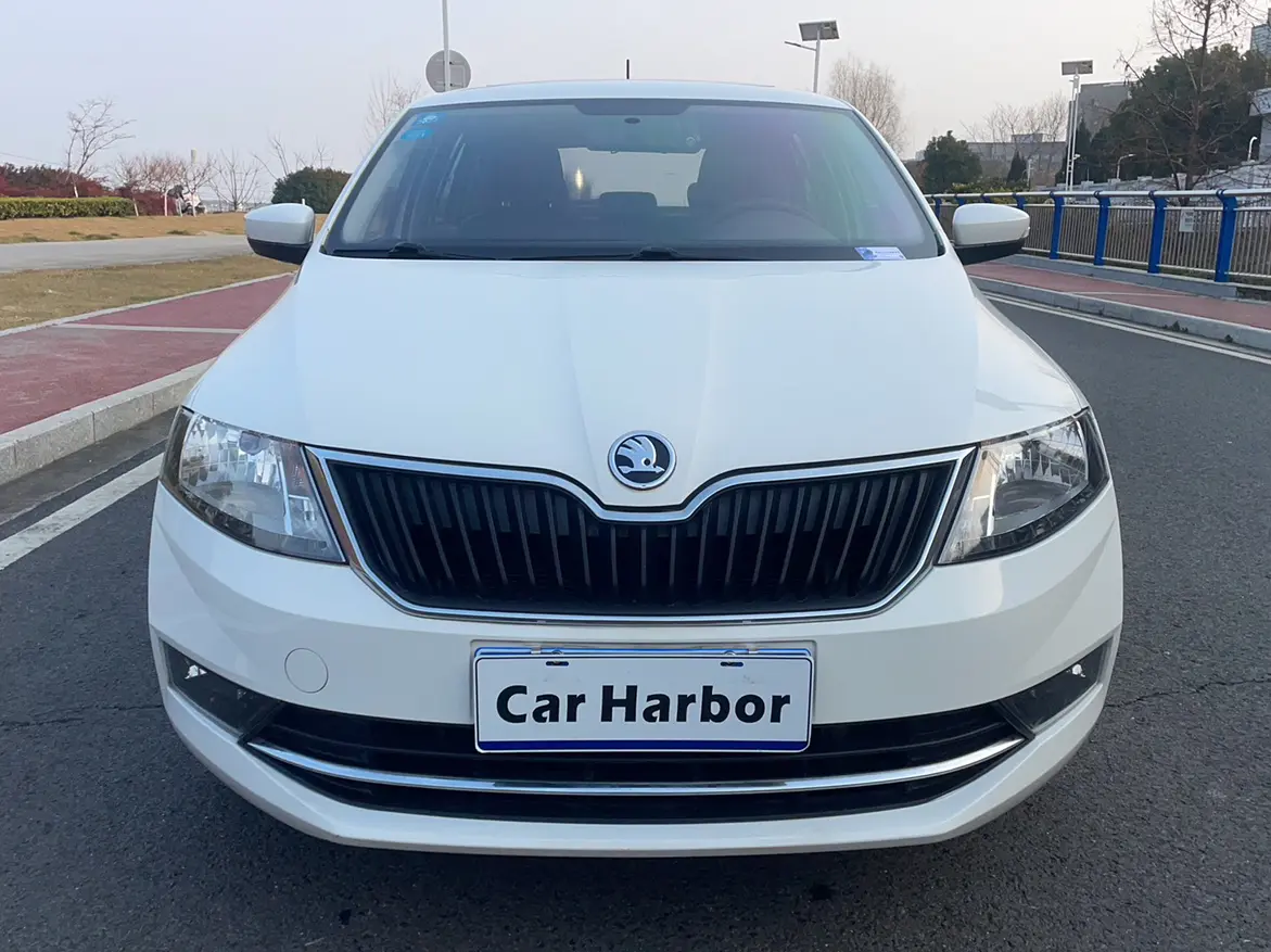 Skoda Xin Dong  из Китая