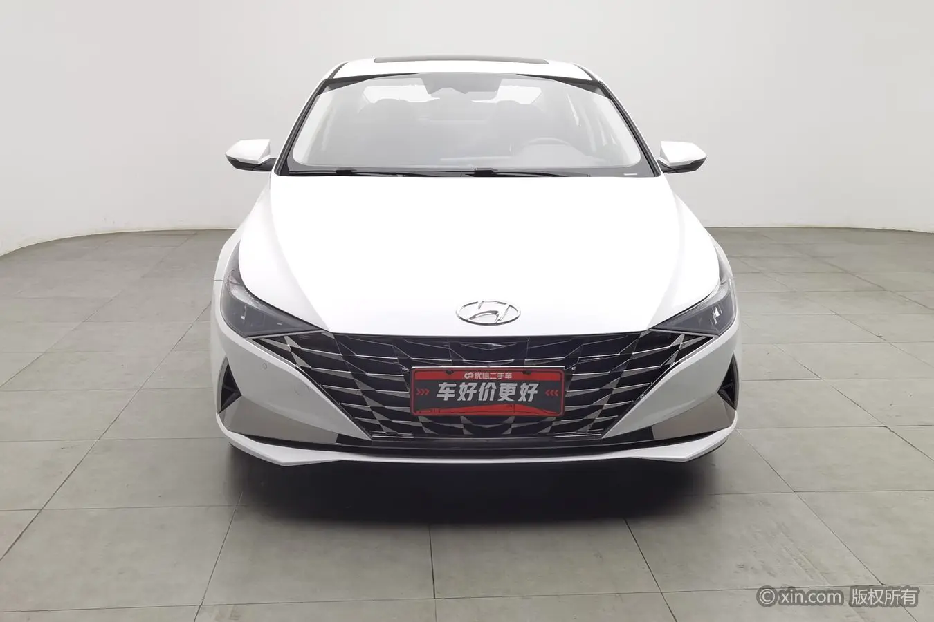 Hyundai Elantra  из Китая