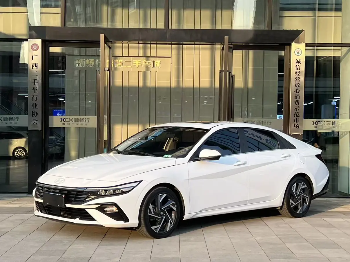 Hyundai Elantra  из Китая