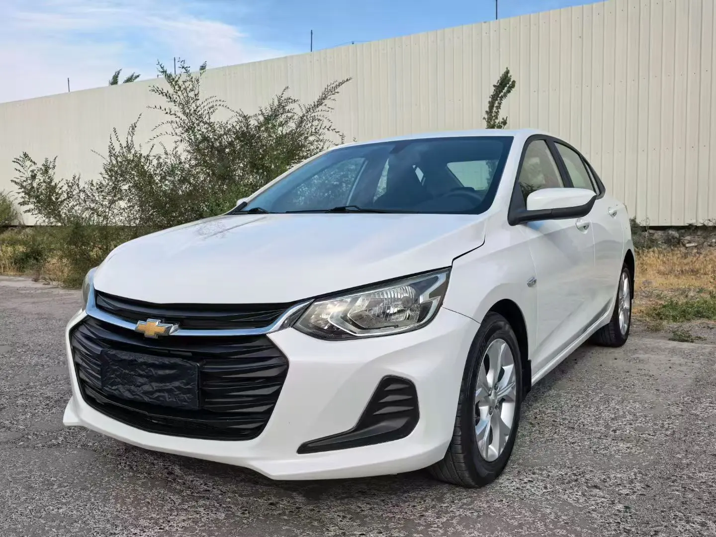 Chevrolet Onix (Kovoz)  из Китая