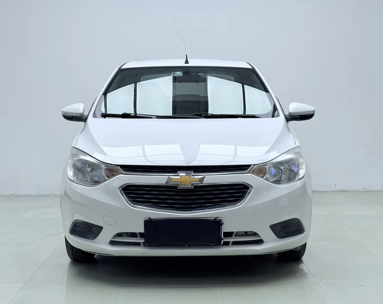 Chevrolet Sail  из Китая