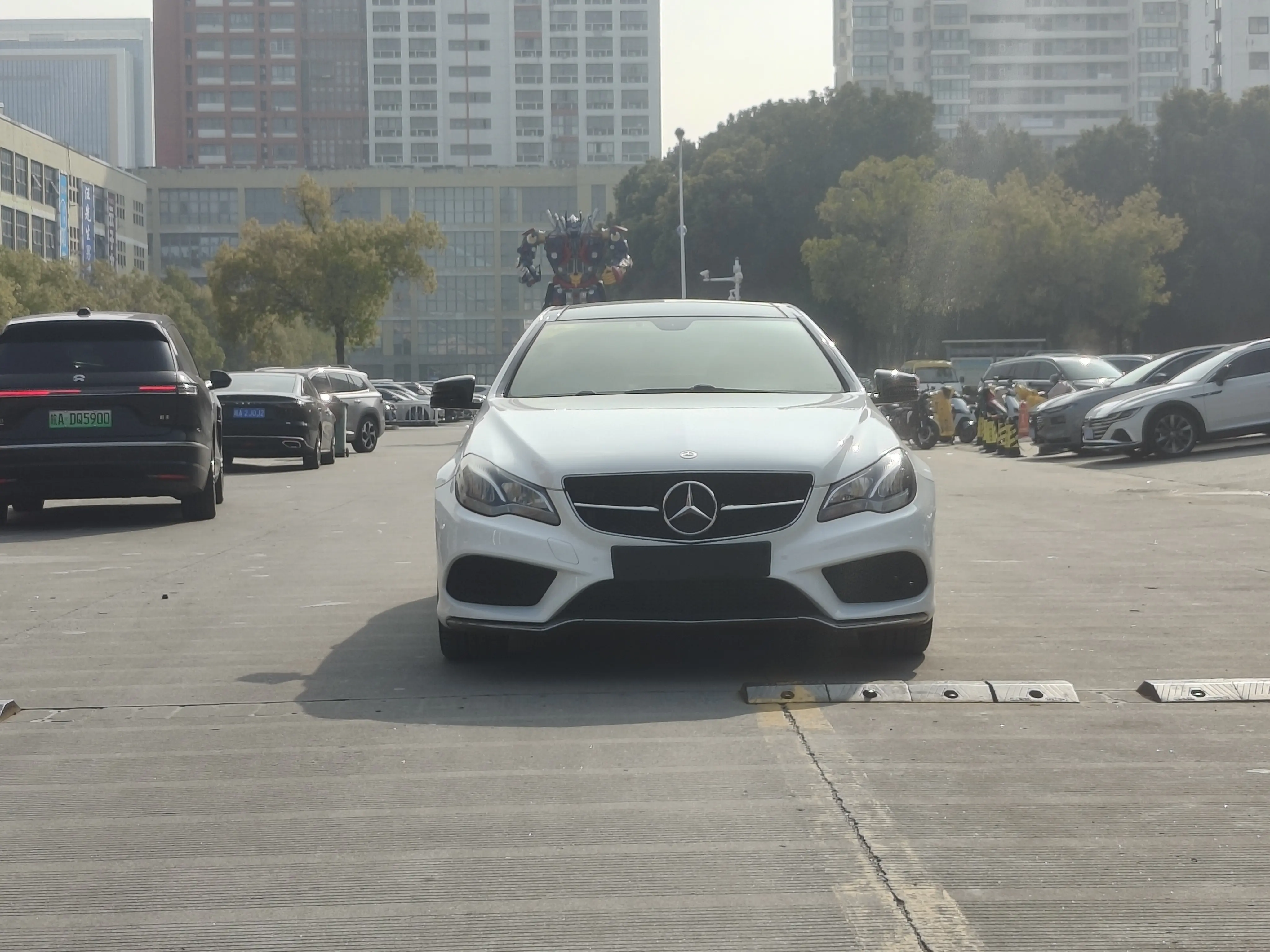 Mercedes-Benz E-Class  из Китая