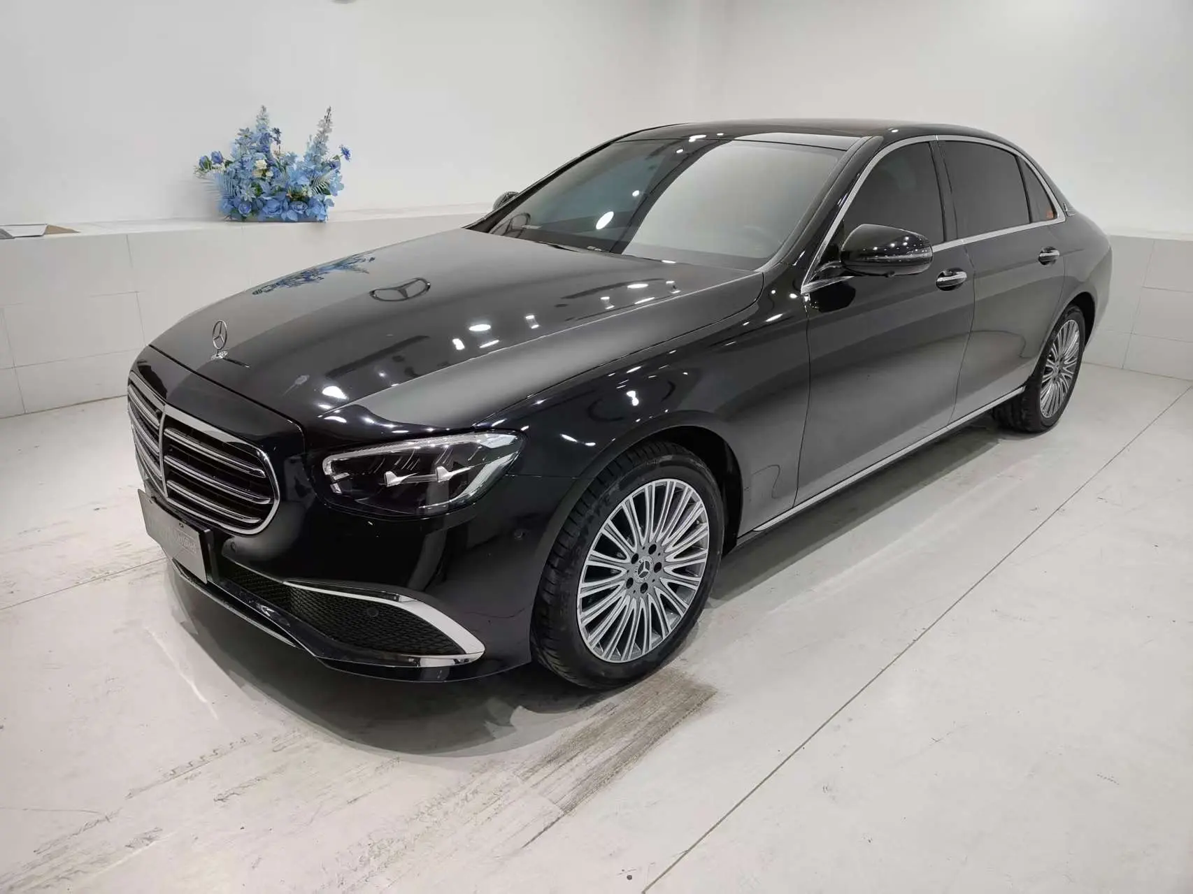 Mercedes-Benz E-Class  из Китая