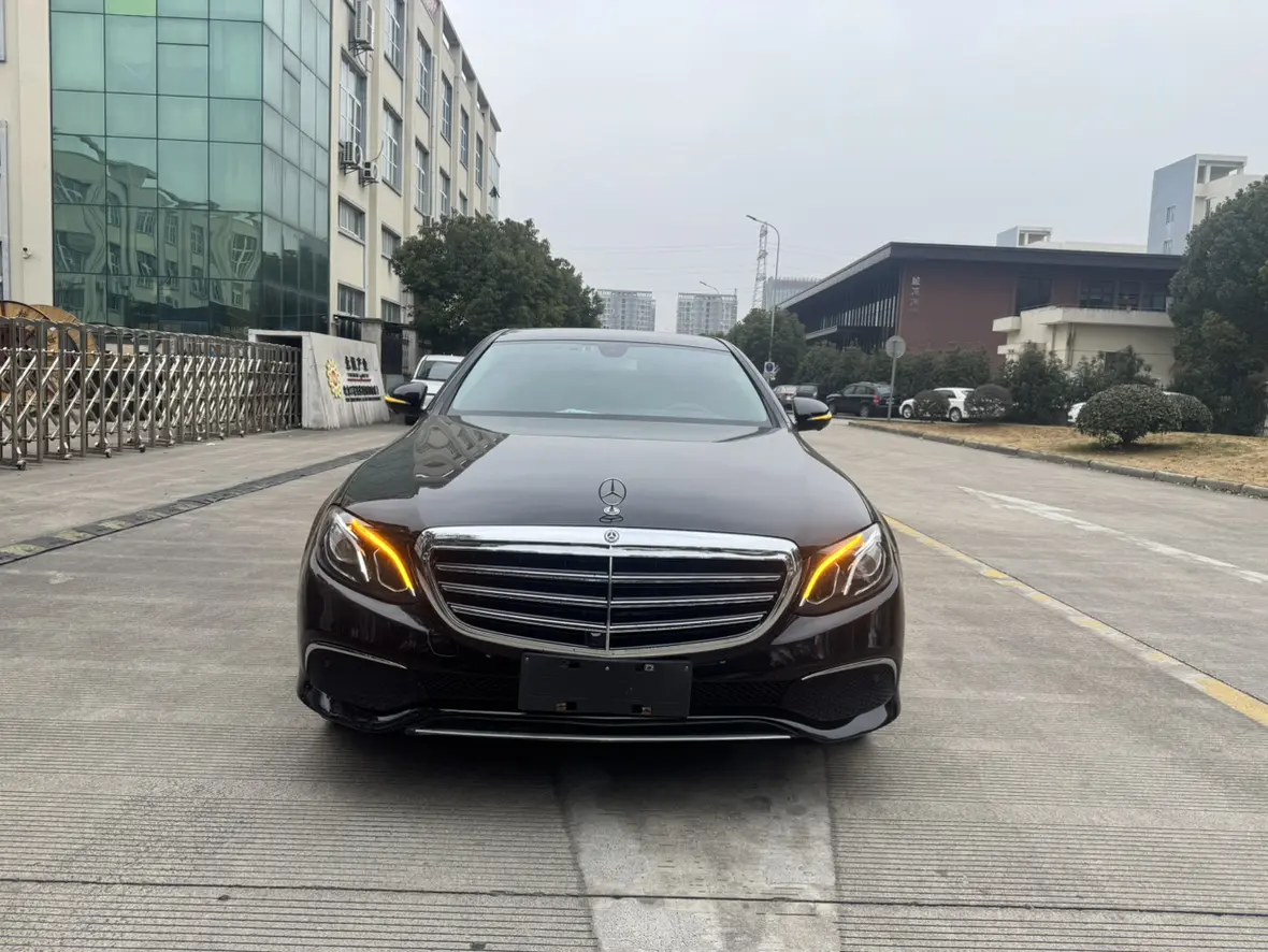 Mercedes-Benz E-Class  из Китая