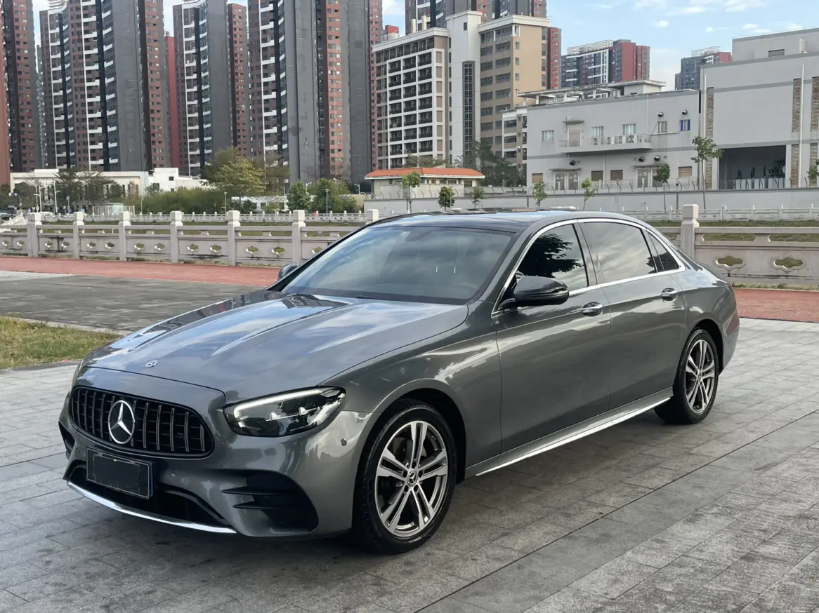 Mercedes-Benz E-Class  из Китая