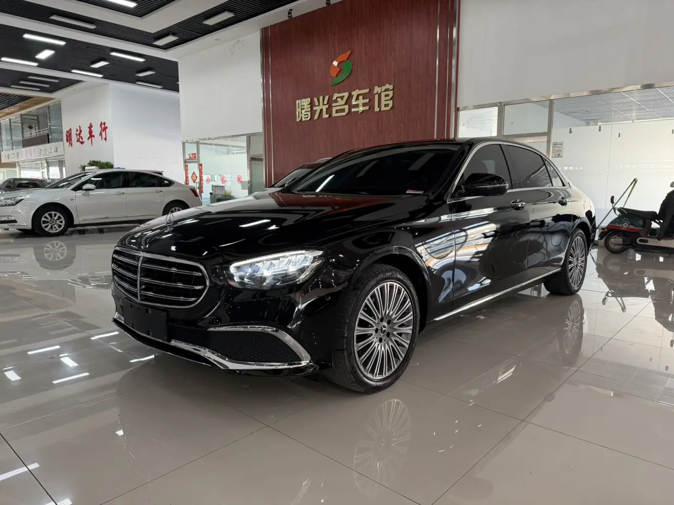 Mercedes-Benz E-Class  из Китая