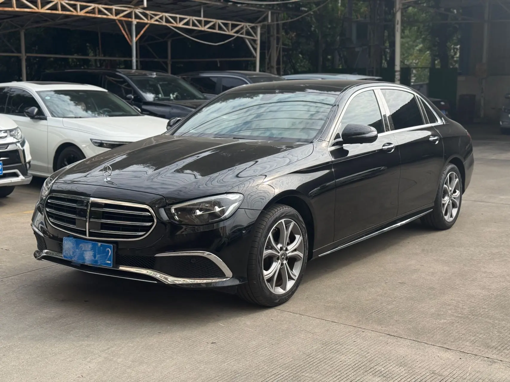 Mercedes-Benz E-Class  из Китая