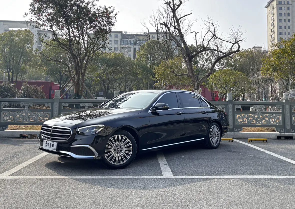 Mercedes-Benz E-Class  из Китая