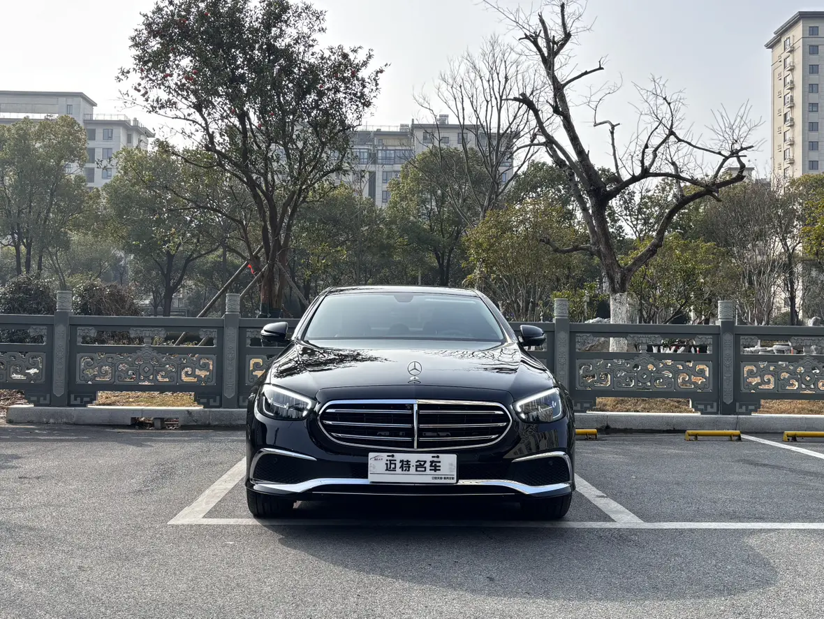 Mercedes-Benz E-Class  из Китая