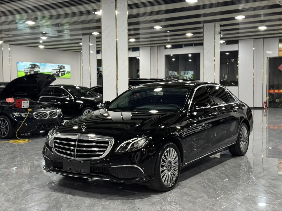 Mercedes-Benz E-Class  из Китая