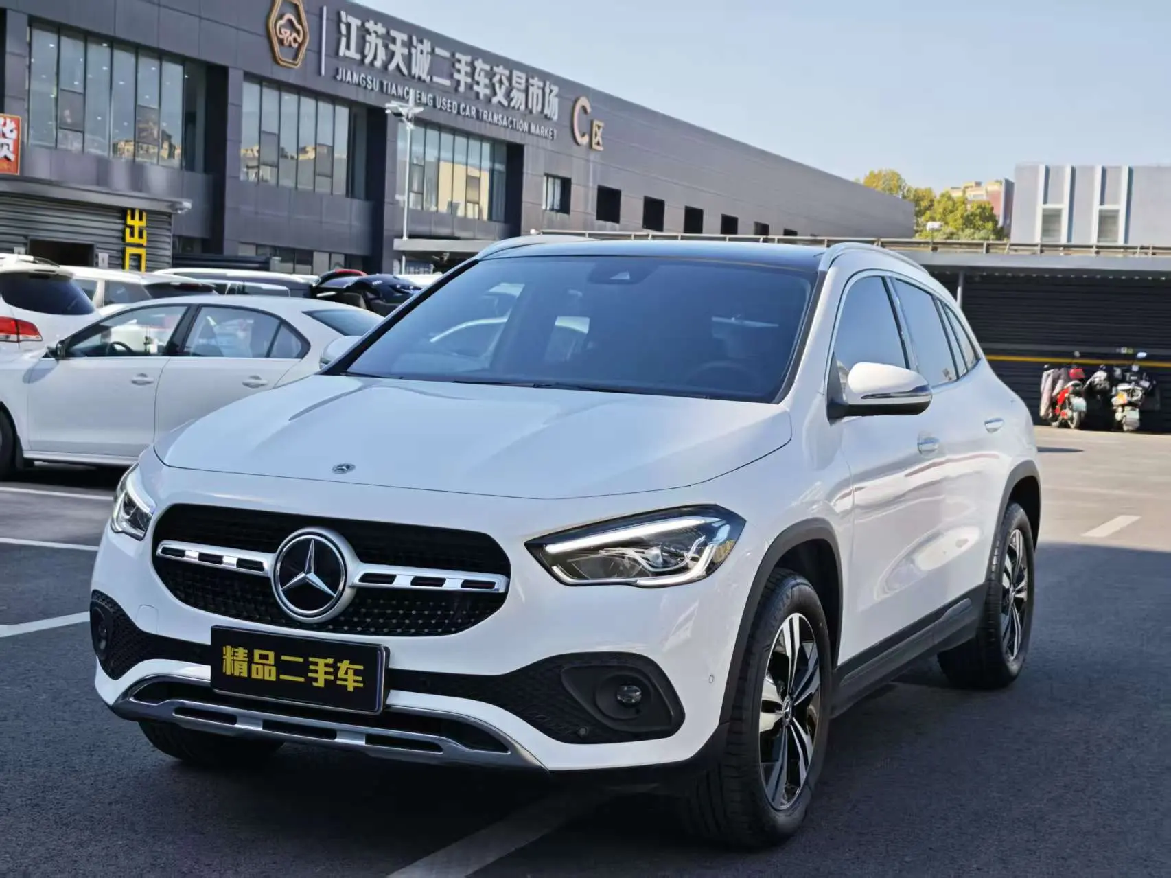 Mercedes-Benz GLA  из Китая