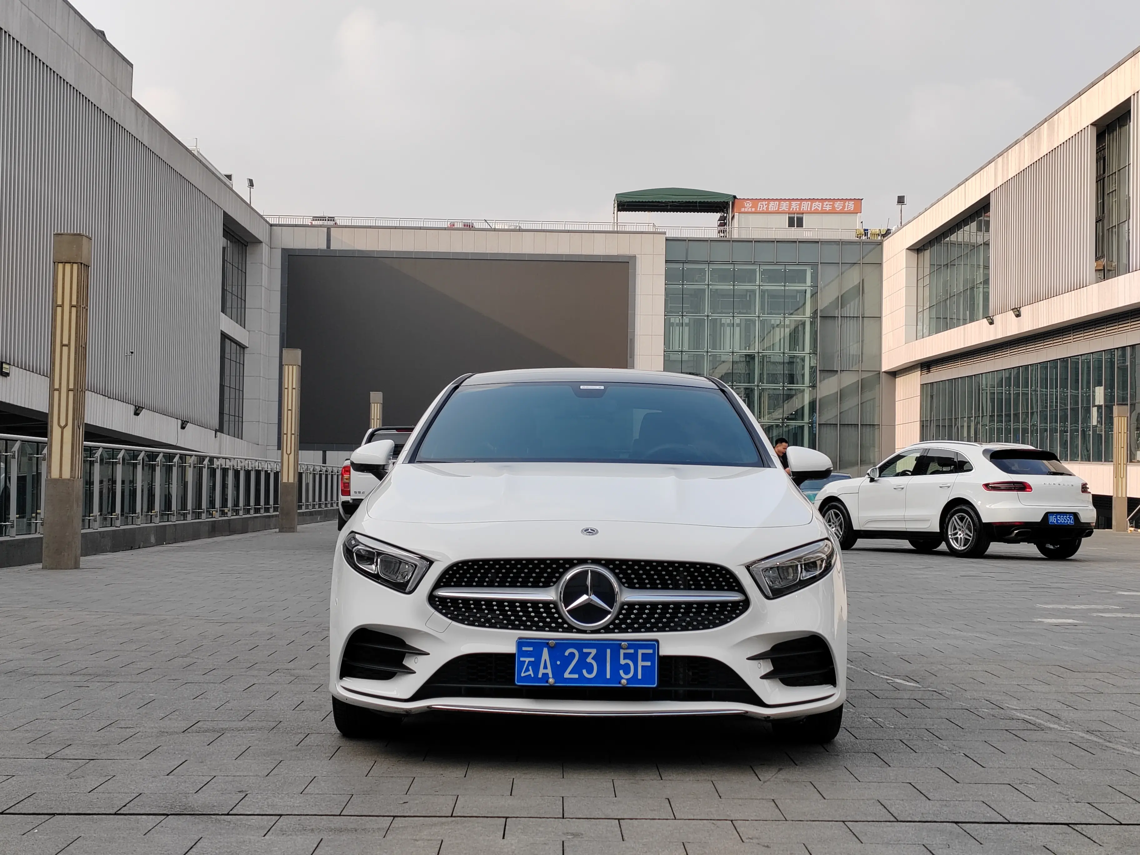 Mercedes-Benz Mercedes Benz A Class  из Китая