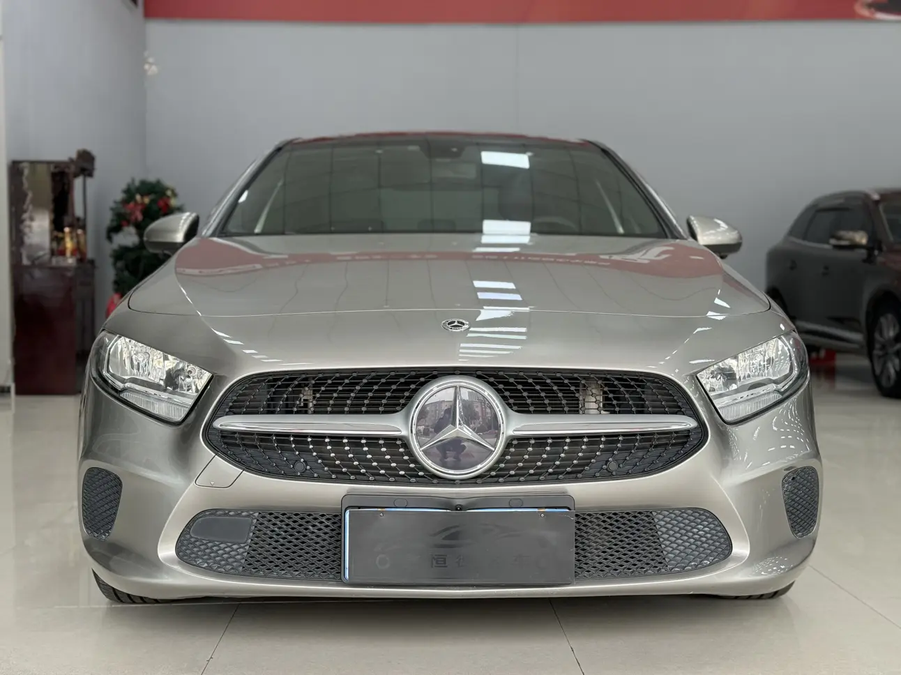 Mercedes-Benz Mercedes Benz A Class  из Китая