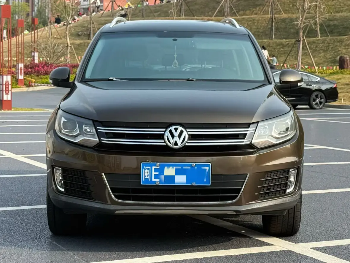 Volkswagen Tiguan  из Китая