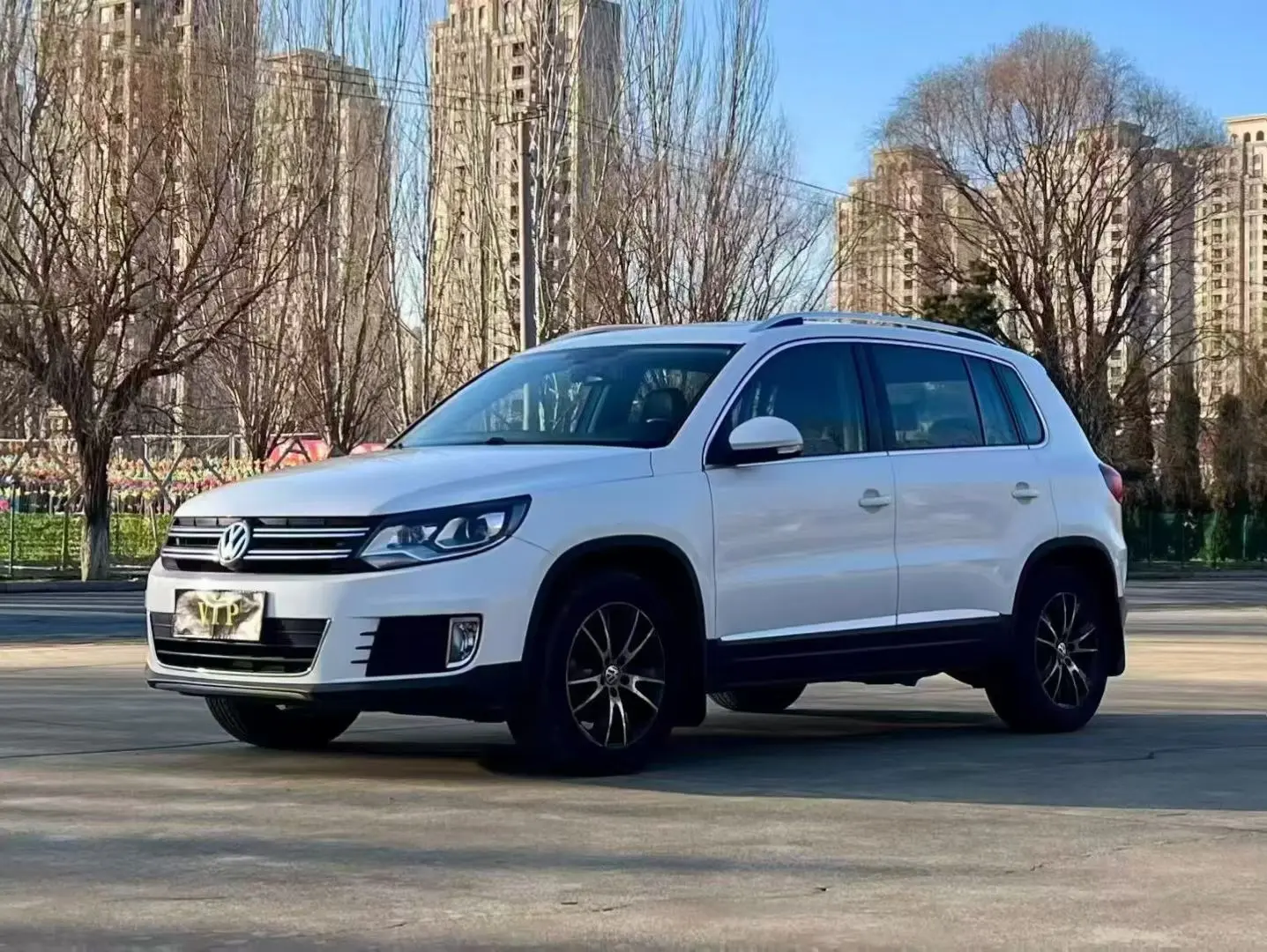 Volkswagen Tiguan  из Китая