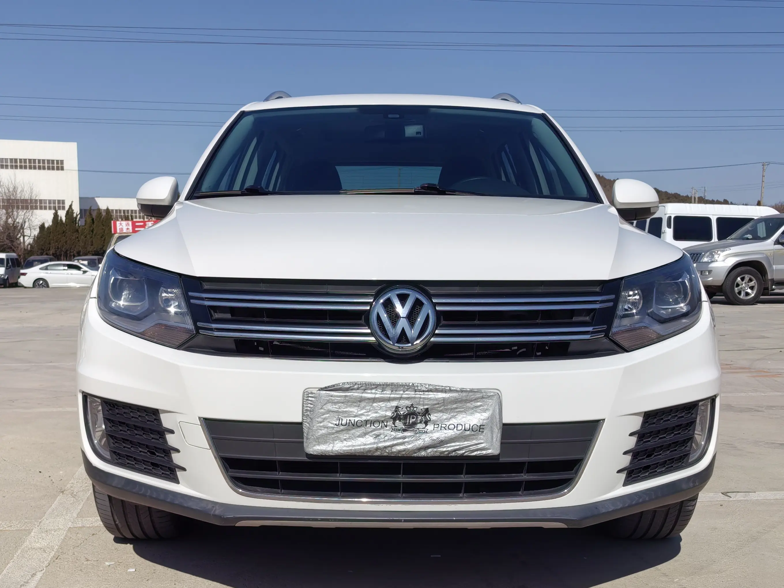 Volkswagen Tiguan  из Китая
