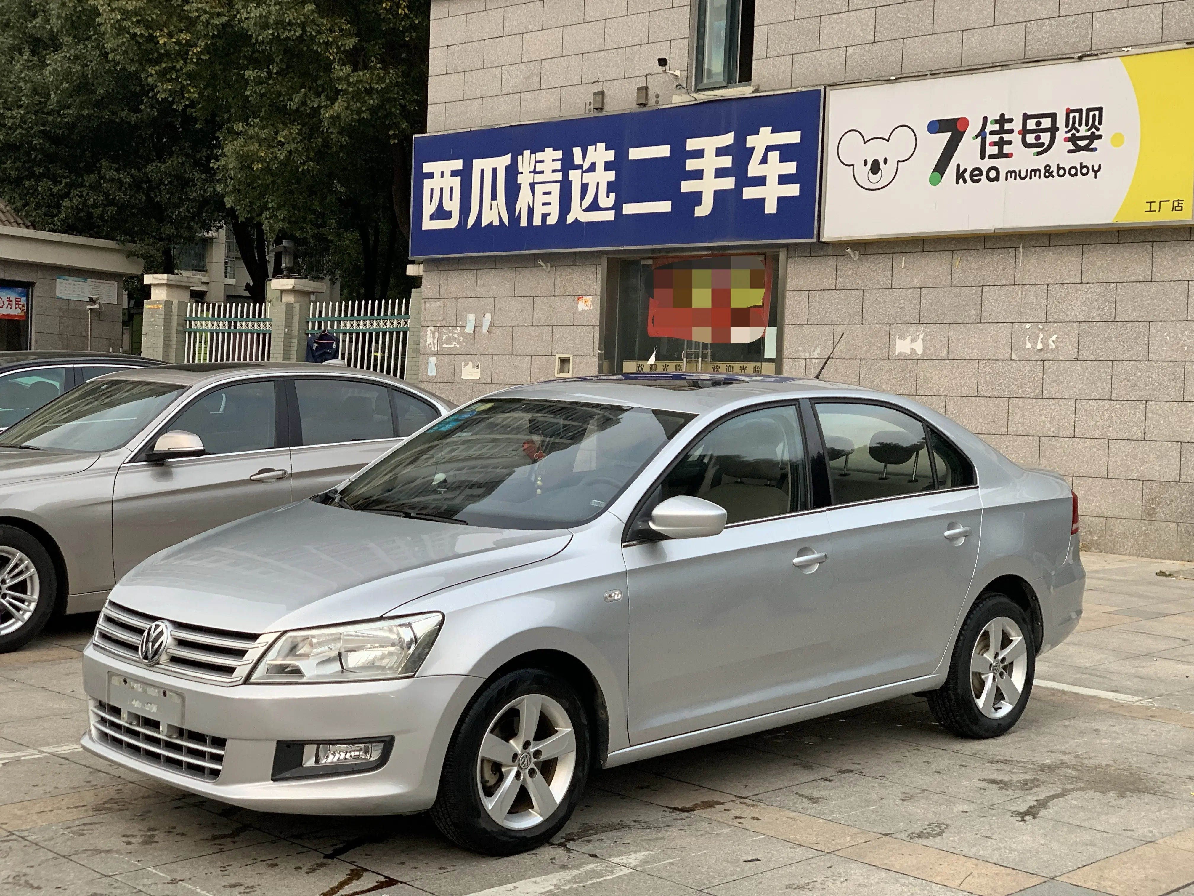 Volkswagen Santana  из Китая