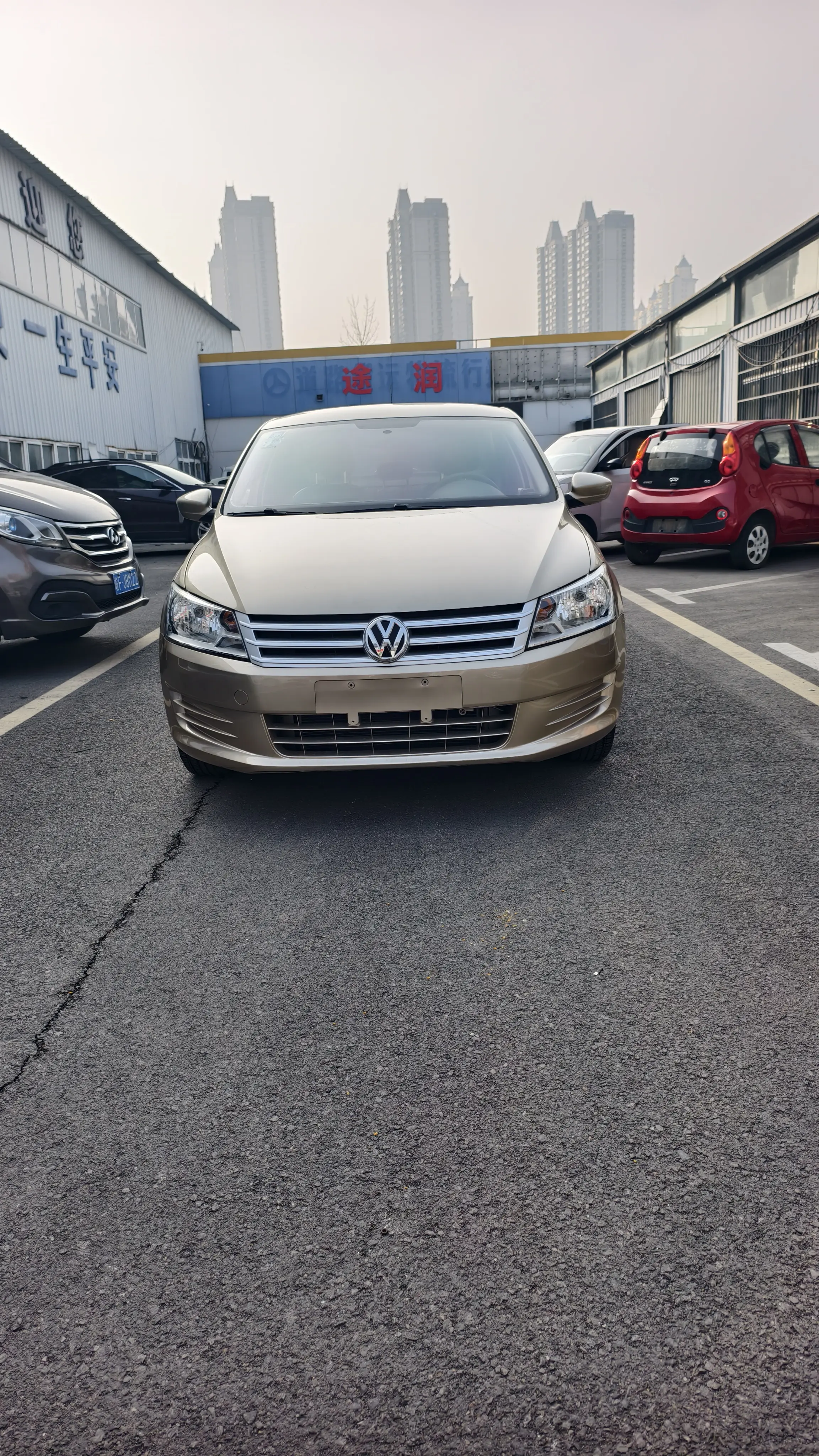 Volkswagen Santana  из Китая