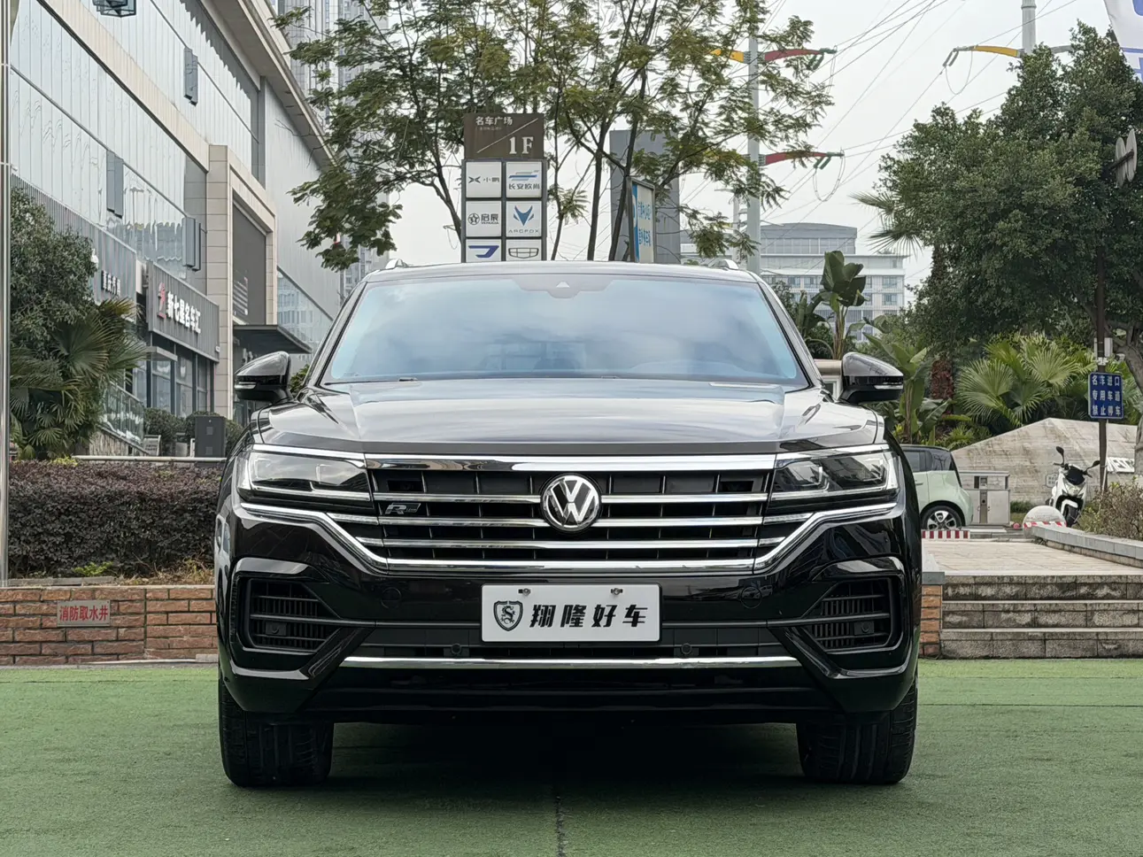 Volkswagen Touareg  из Китая