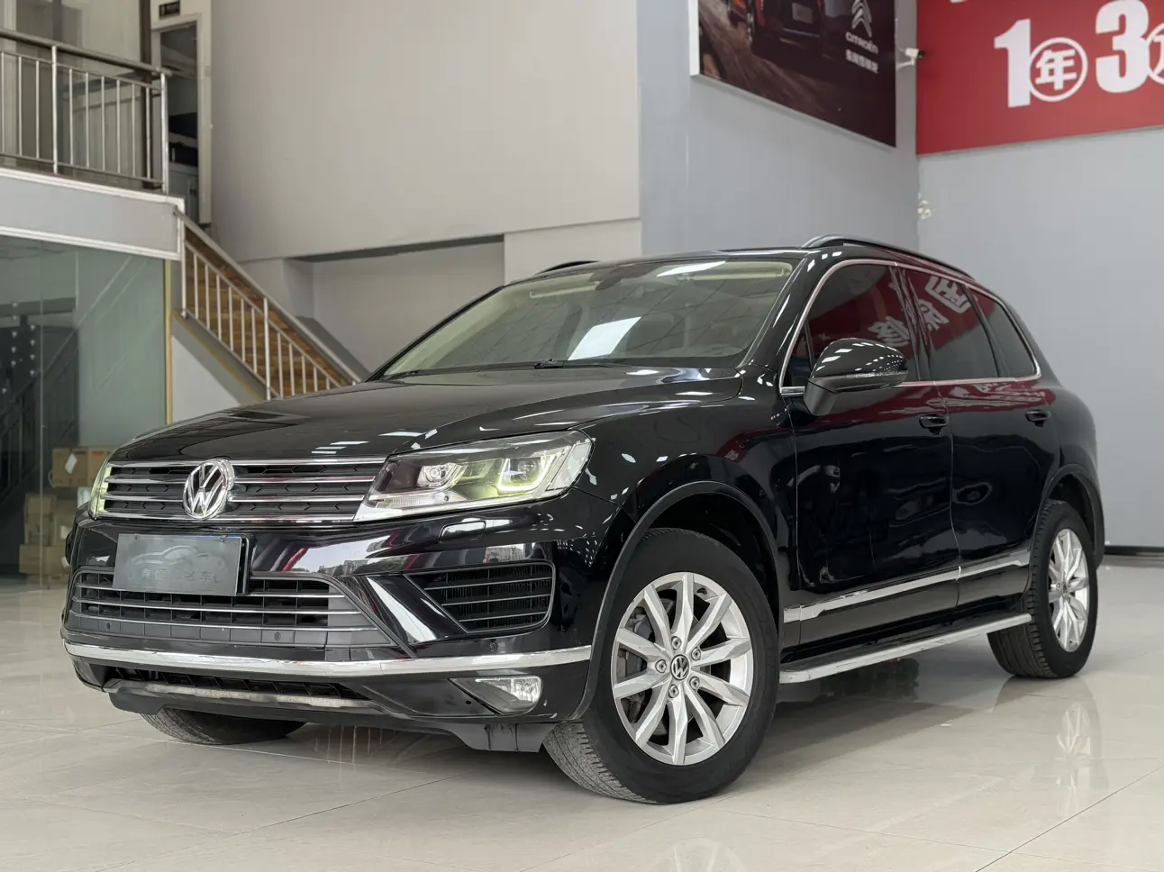 Volkswagen Touareg  из Китая