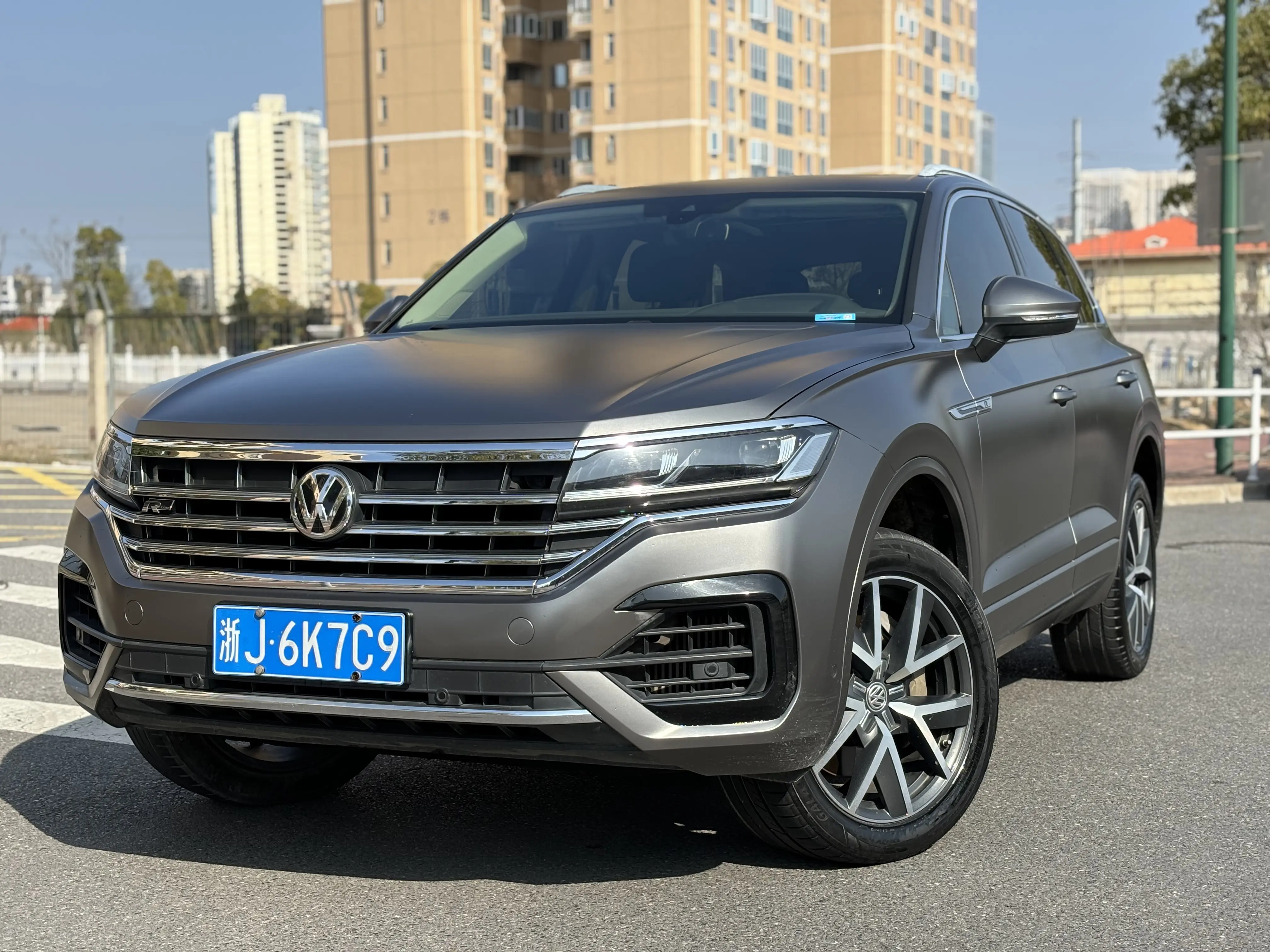 Volkswagen Touareg  из Китая