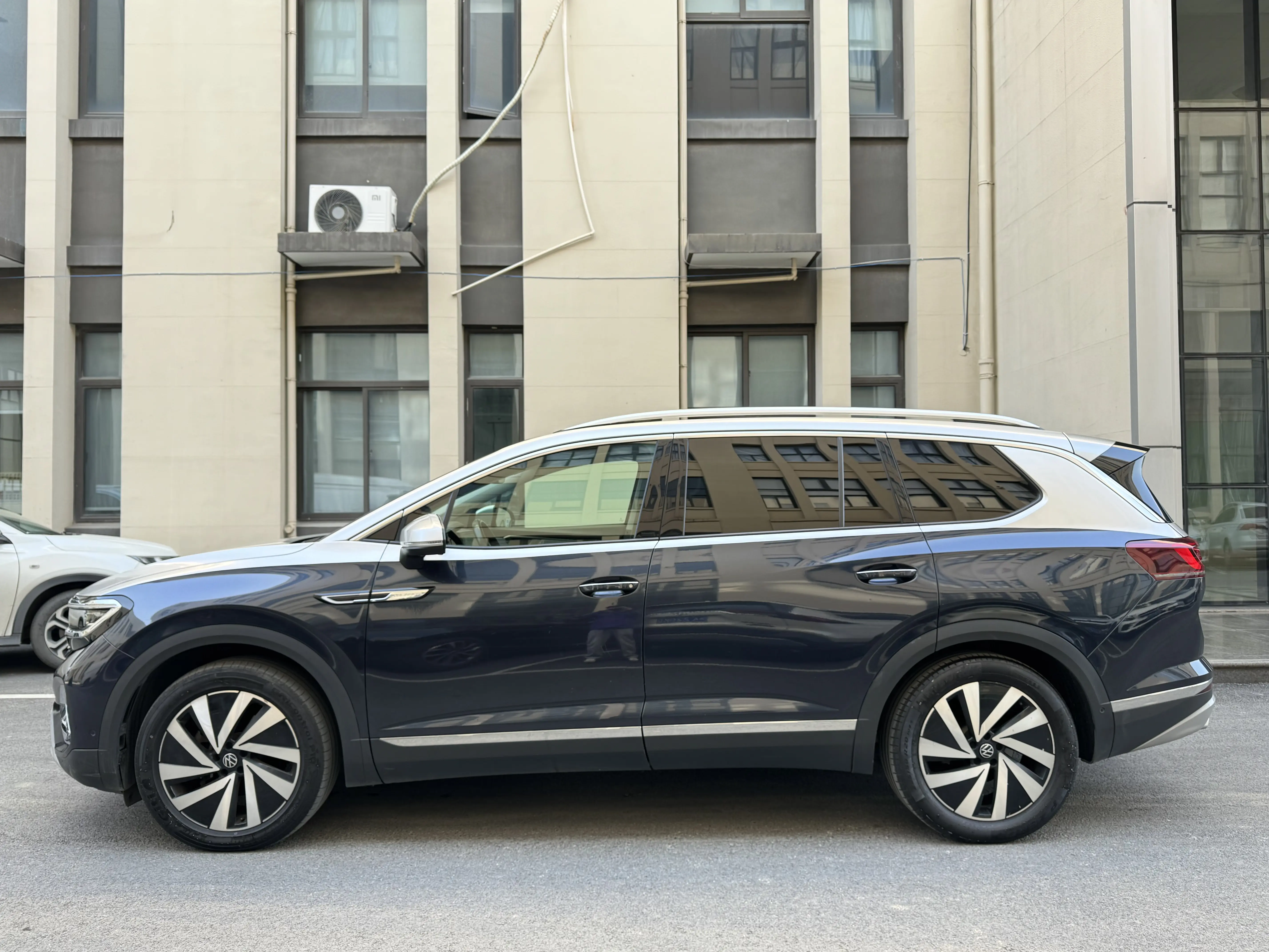 Volkswagen Talagon (Lan Jing)  из Китая