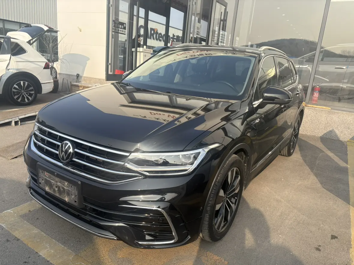 Volkswagen Tiguan L  из Китая