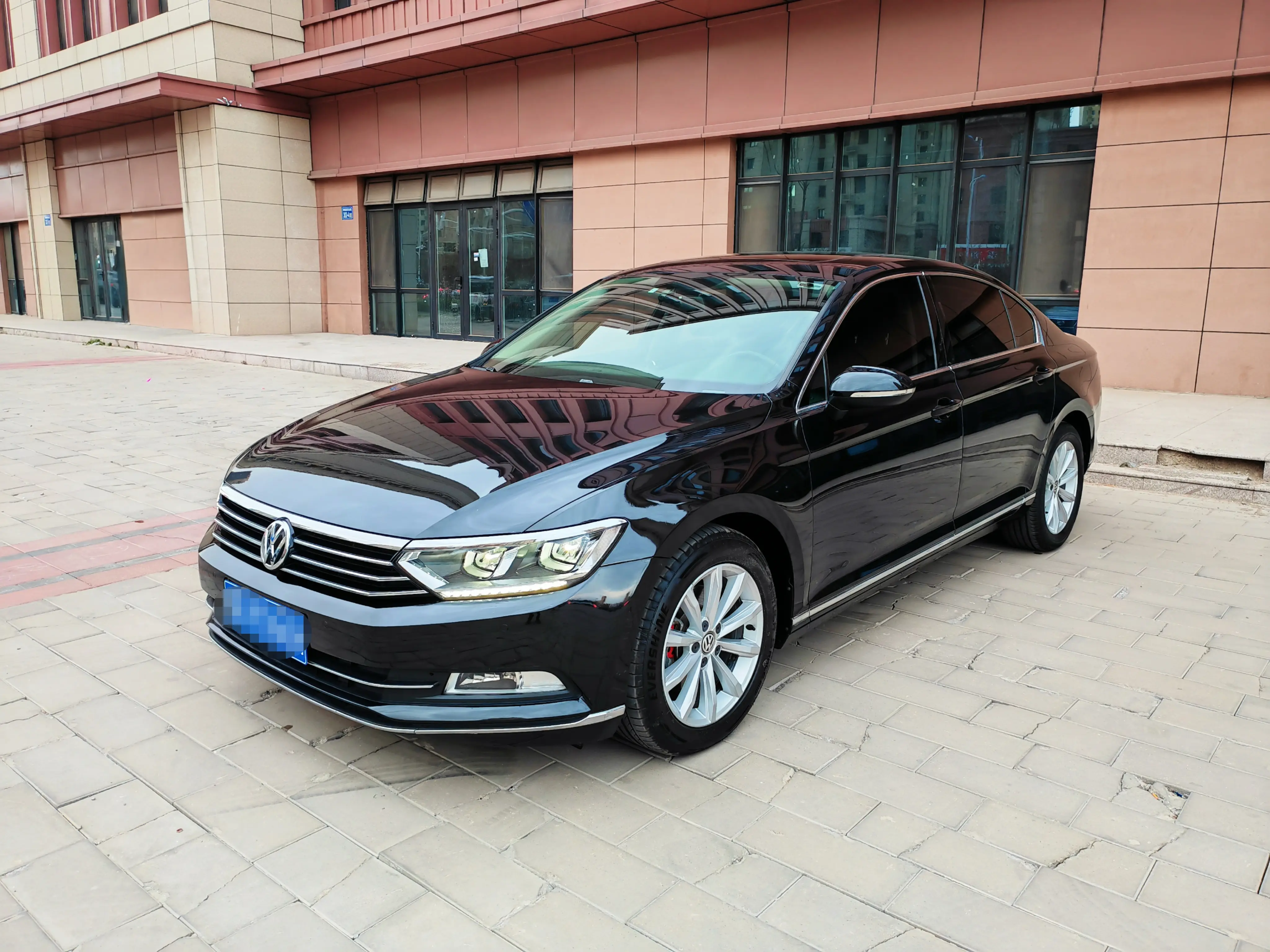 Volkswagen Magotan  из Китая