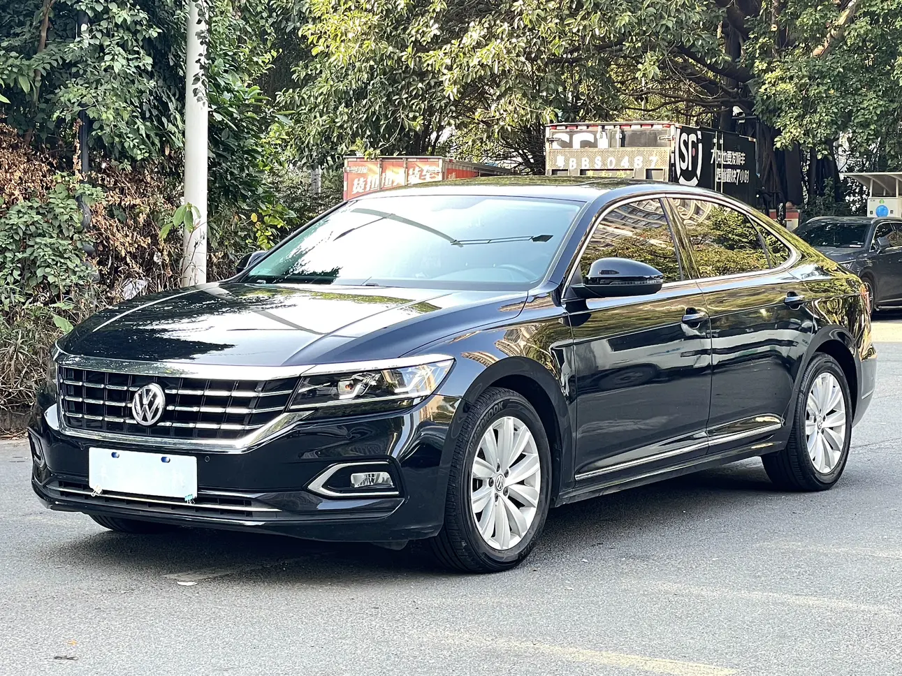 Volkswagen Passat  из Китая