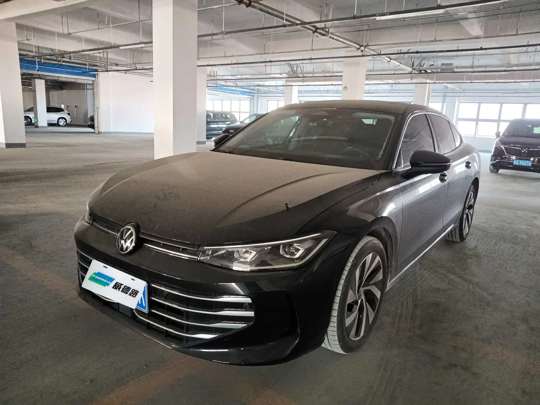 Volkswagen Passat  из Китая