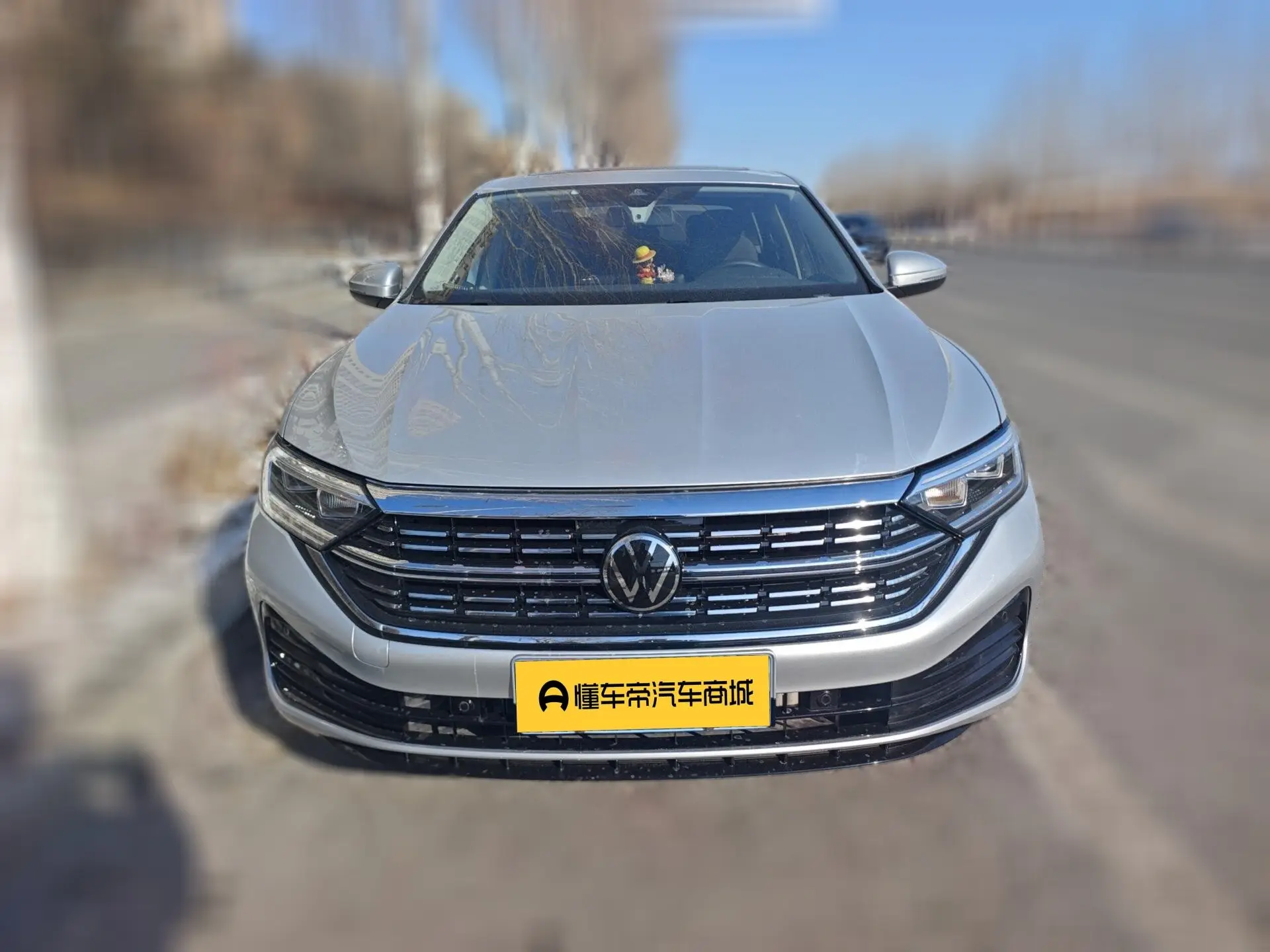 Volkswagen Sagitar  из Китая