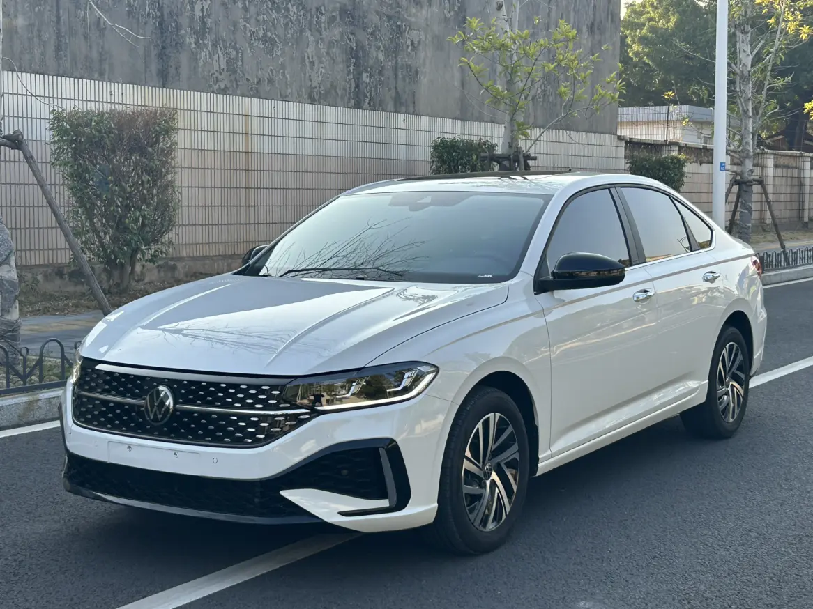 Volkswagen Lavida  из Китая