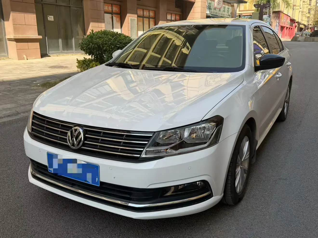 Volkswagen Lavida  из Китая