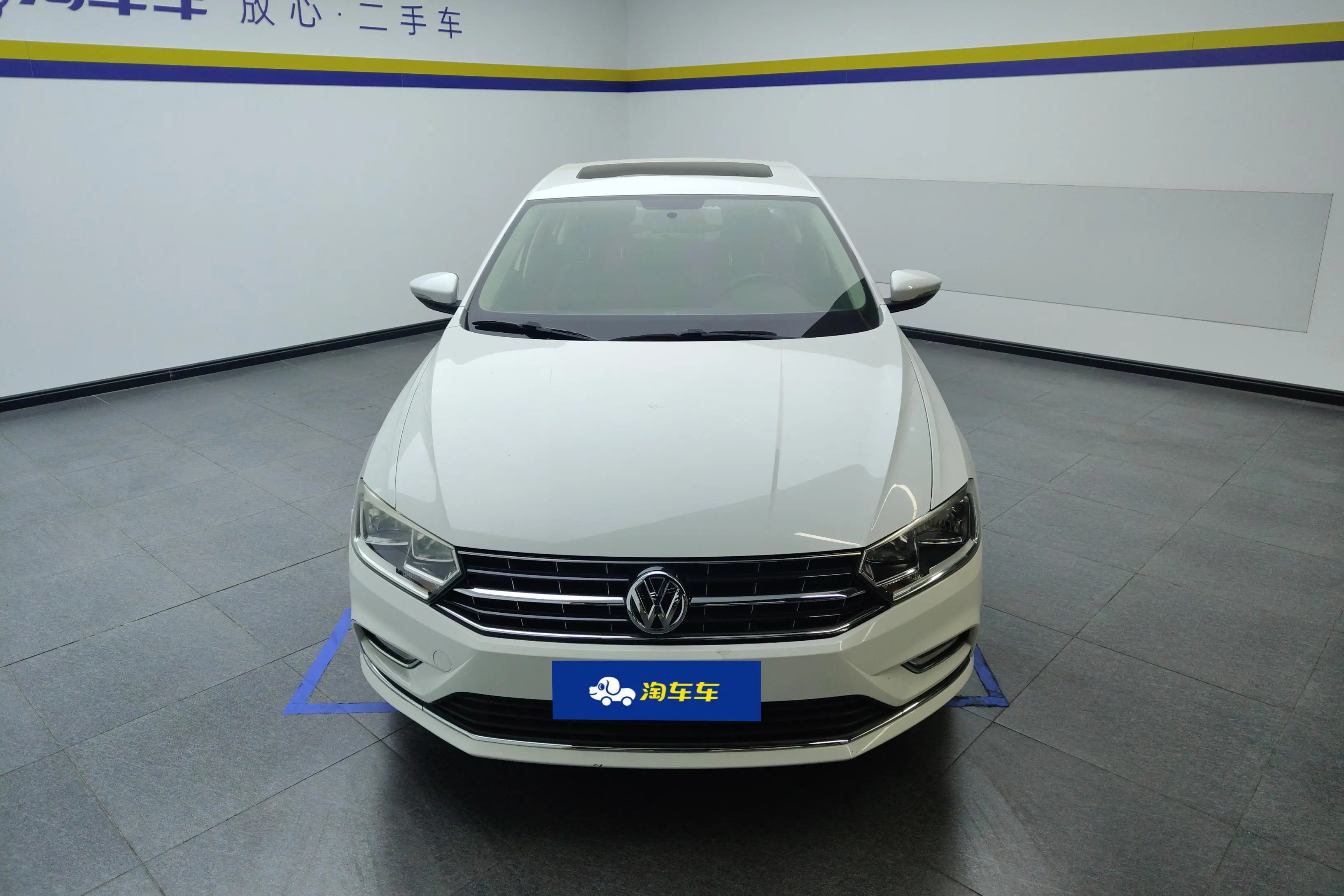 Volkswagen Bora  из Китая